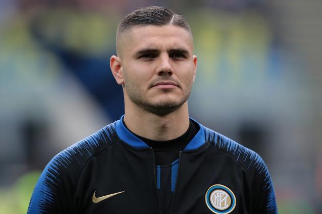 MILAN, ITALY - APRIL 07: Mauro Emanuel Icardi of FC Internazionale looks on prior to the Serie A match between FC Internazionale and Atalanta BC at Stadio Giuseppe Meazza on April 7, 2019 in Milan, Italy. (Photo by Emilio Andreoli/Getty Images )