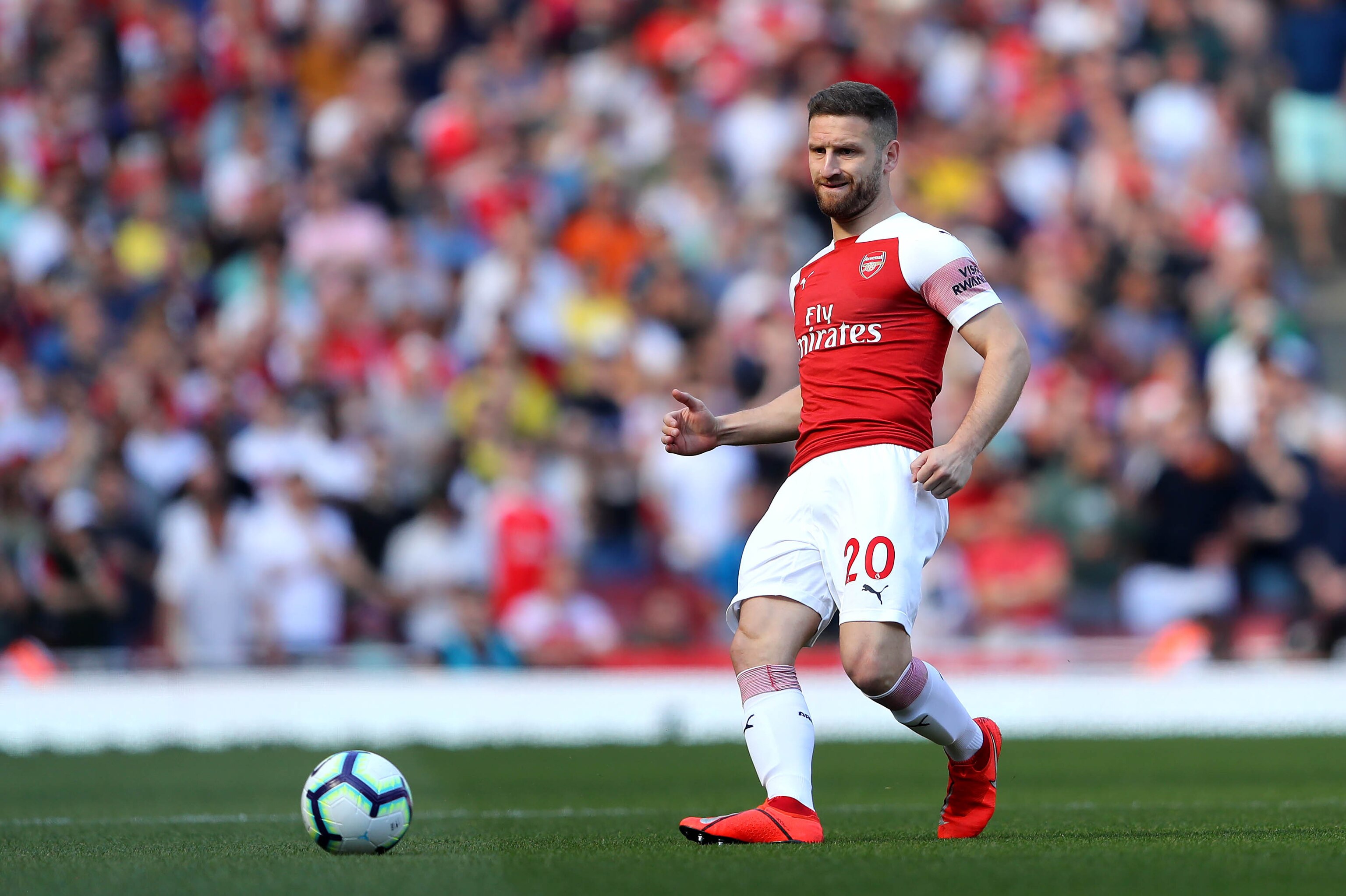Unai Emery Talks Shkodran Mustafi S Weaknesses Hopeful Of Arsenal Future Bleacher Report Latest News Videos And Highlights