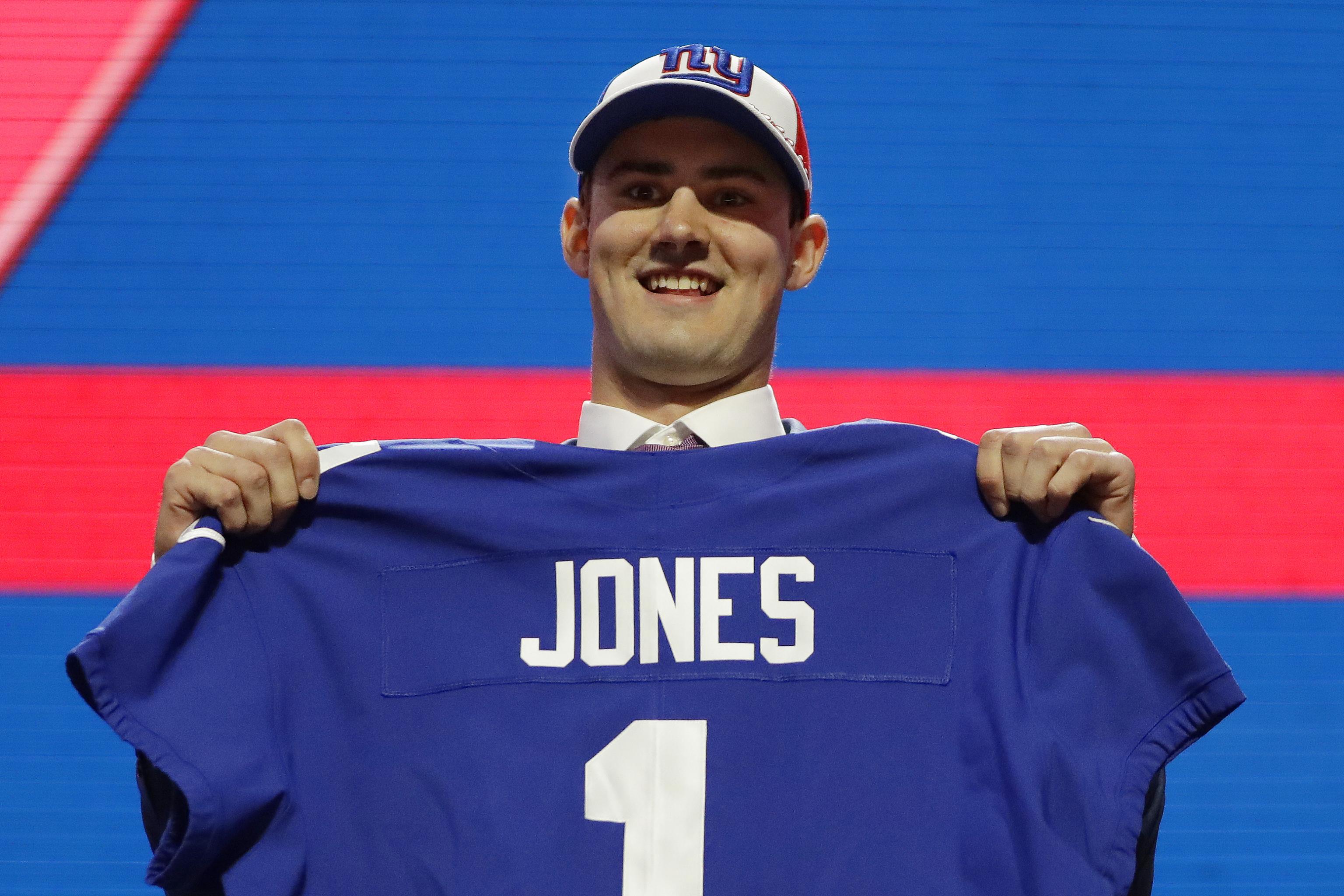 NFL draft 2019: Giants' Daniel Jones could sit for 3 years, GM says