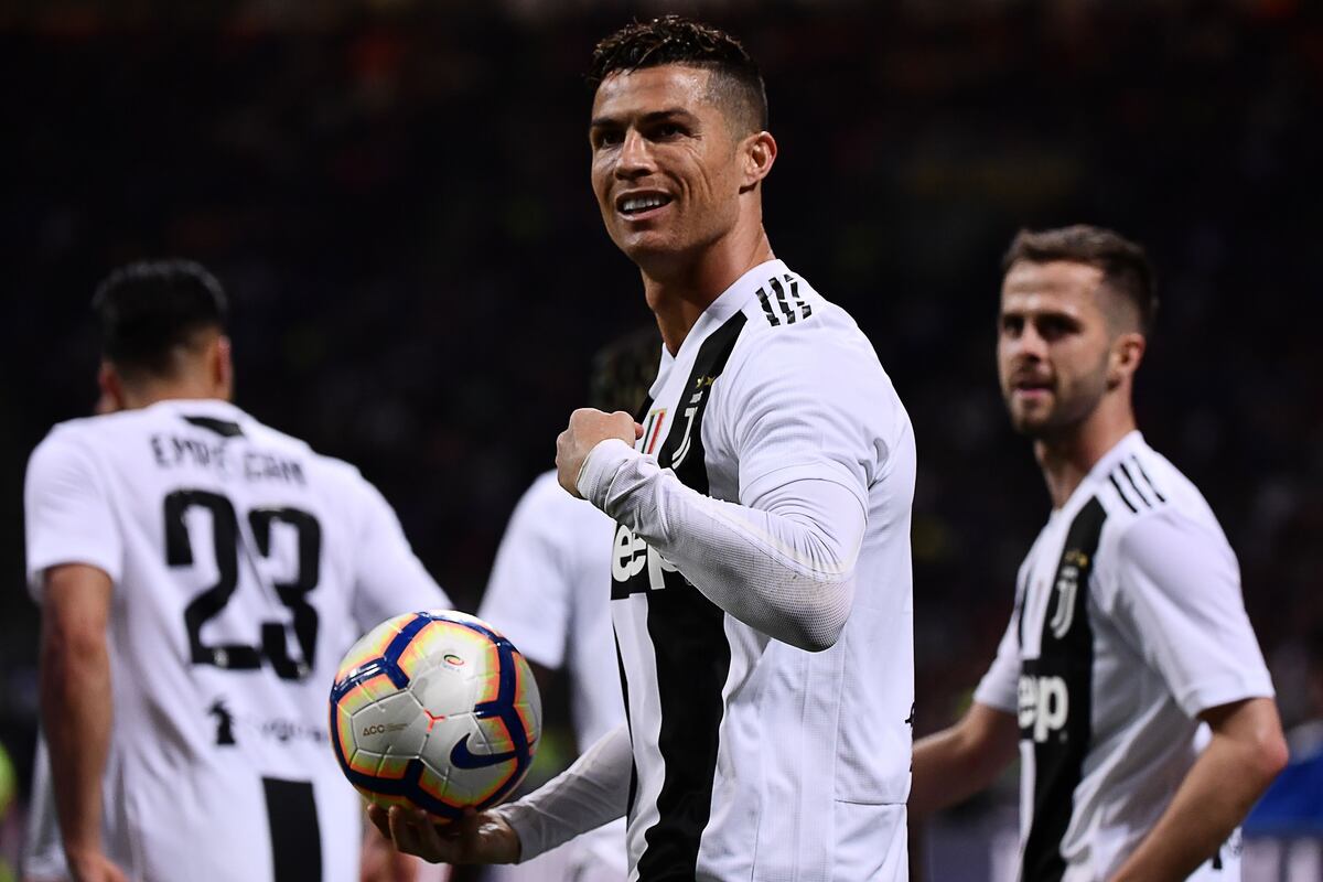 Cristiano Ronaldo Scores 600th Club Goal as Juventus Draw ...