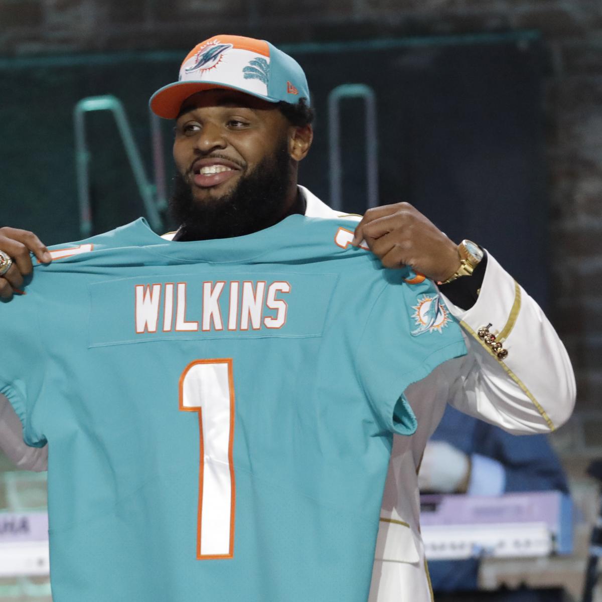 Dolphins 1stRound Pick Christian Wilkins Agrees to Rookie Contract