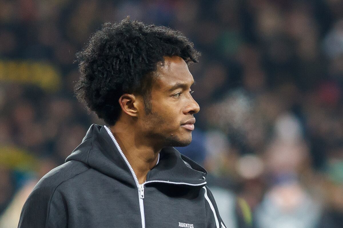 Juan Cuadrado Says He's 'Very Happy' at Juventus Amid Summer Transfer