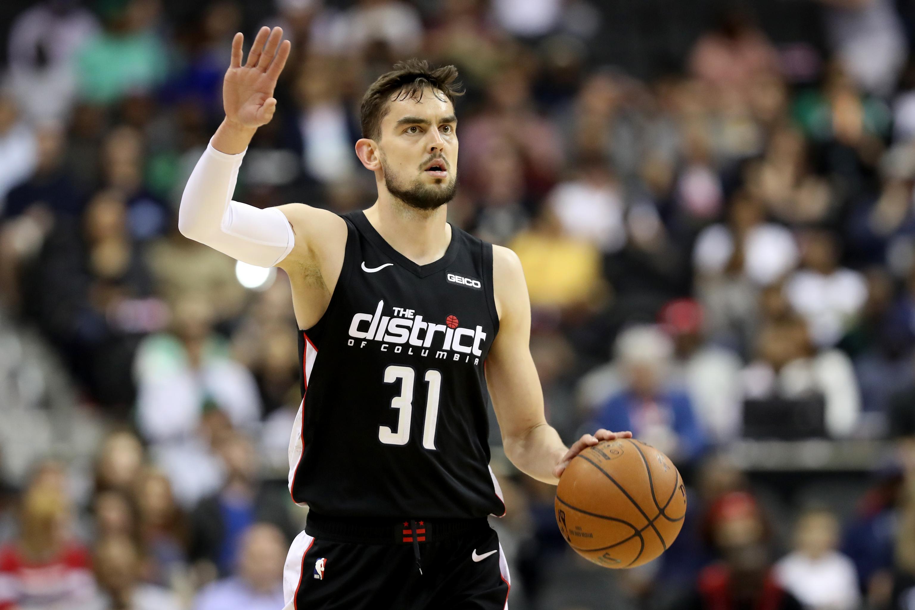 Woj Tomas Satoransky Bulls Agree To 3 Year 30m Contract In Wizards Trade Bleacher Report Latest News Videos And Highlights