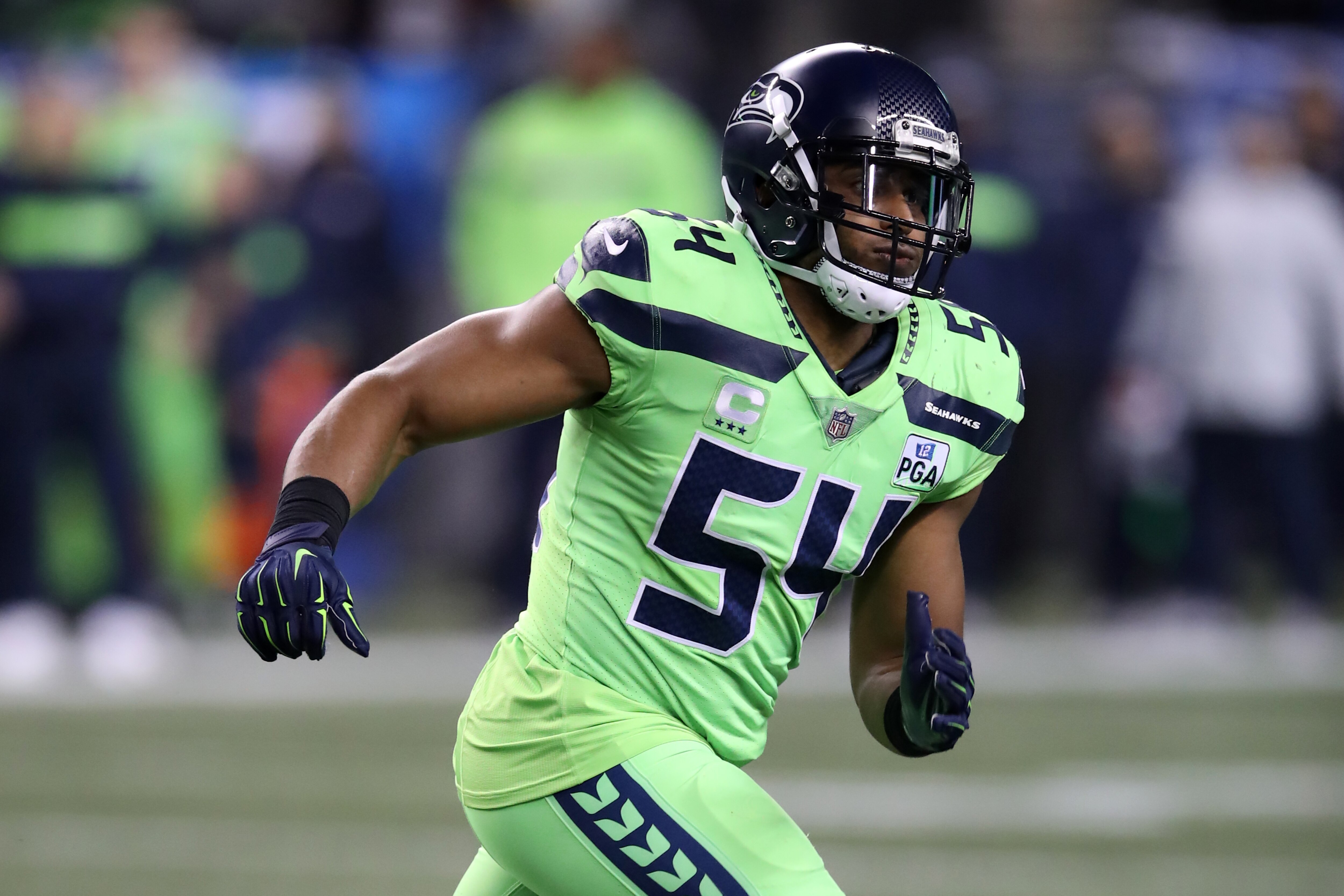 bobby wagner jersey green