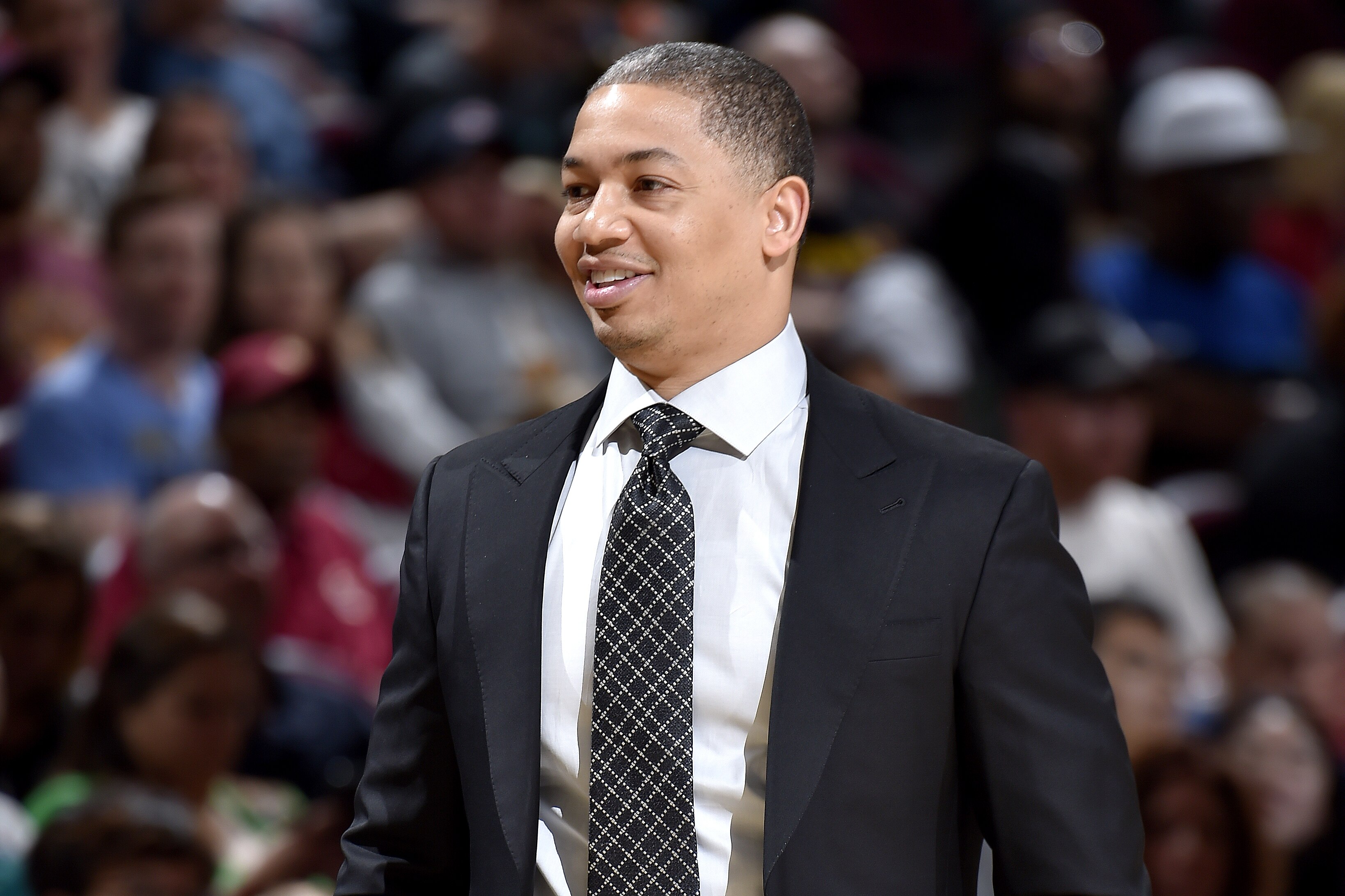 Video: Tyronn Lue Celebrates Birthday with Lakers-Themed Cake Amid HC