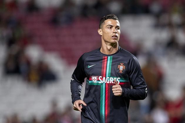 LISBON, PORTUGAL - MARCH 25:  Cristiano Ronaldo of Portugal looks on prior to the 2020 UEFA European Championships group B qualifying match between Portugal and Serbia at Estadio do Sport Lisboa e Benfica on March 25, 2019 in Lisbon, Portugal. (Photo by Quality Sport Images/Getty Images)