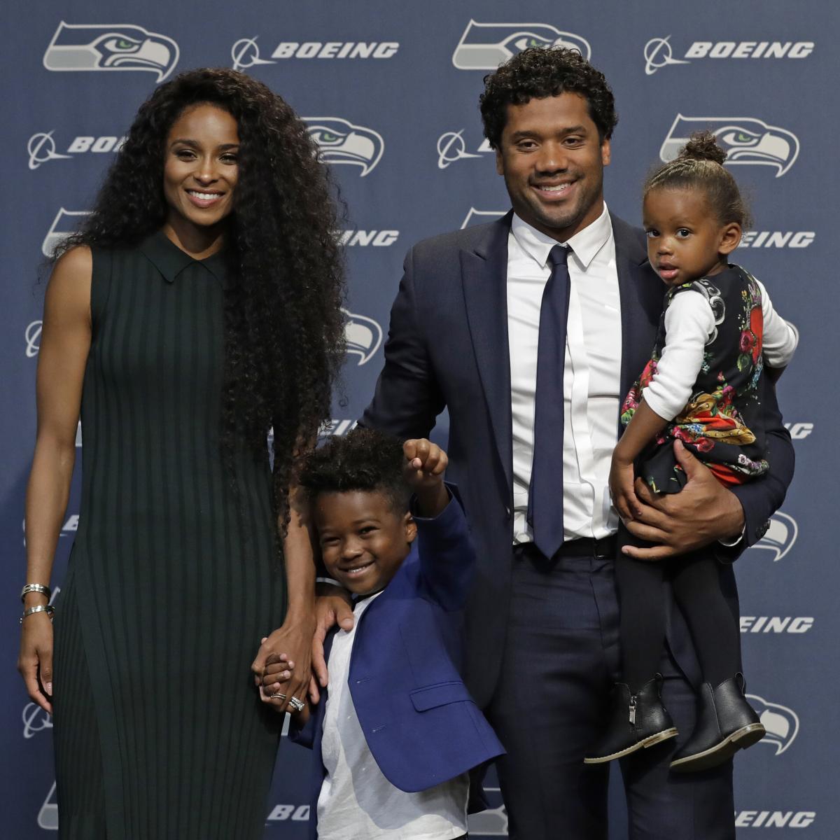 Video Watch Russell Wilson Surprise His Mom with a House on Mother's
