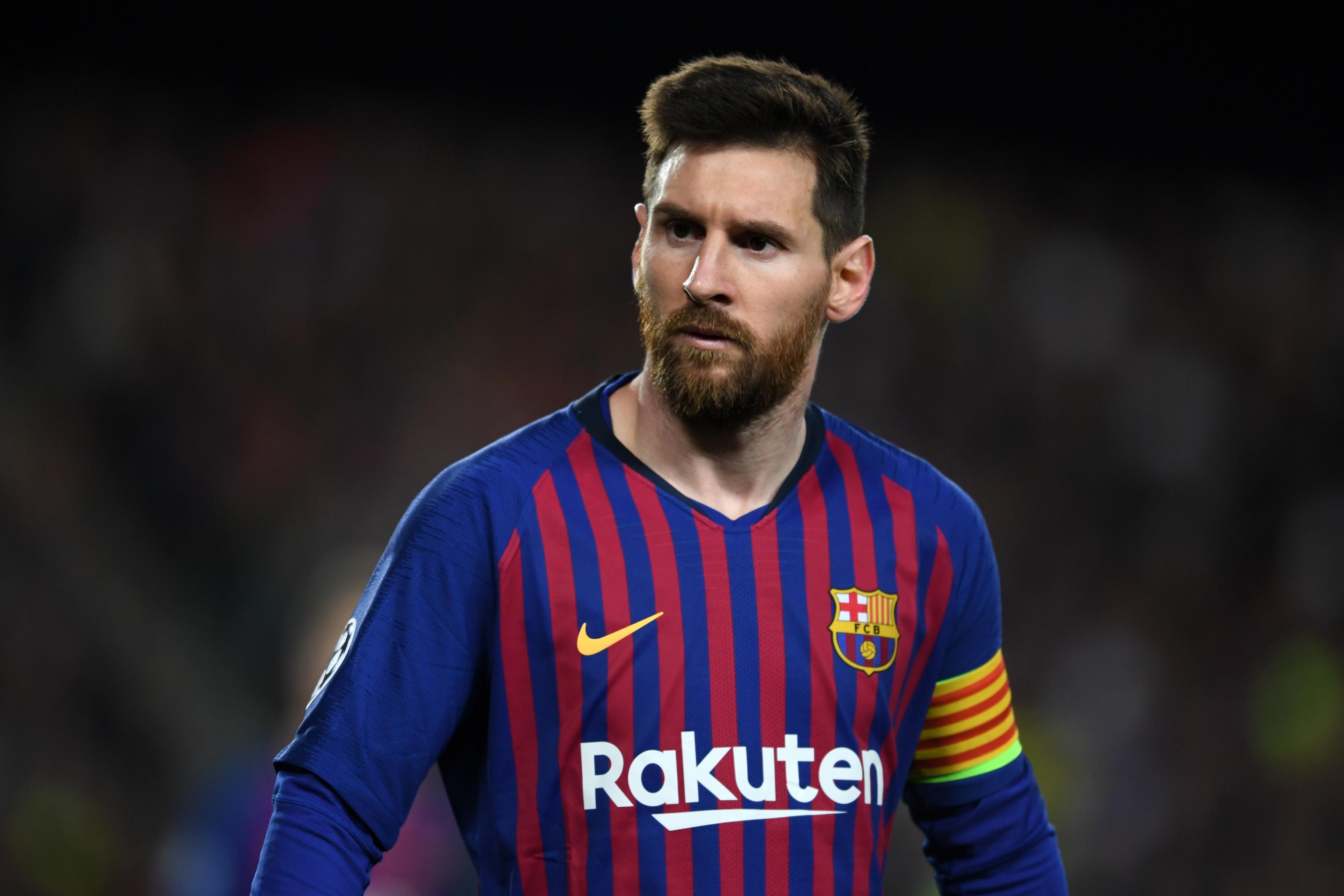 Sergio Aguero Rubbishes Ballon D Or Report Says Lionel Messi Deserves Award Bleacher Report Latest News Videos And Highlights