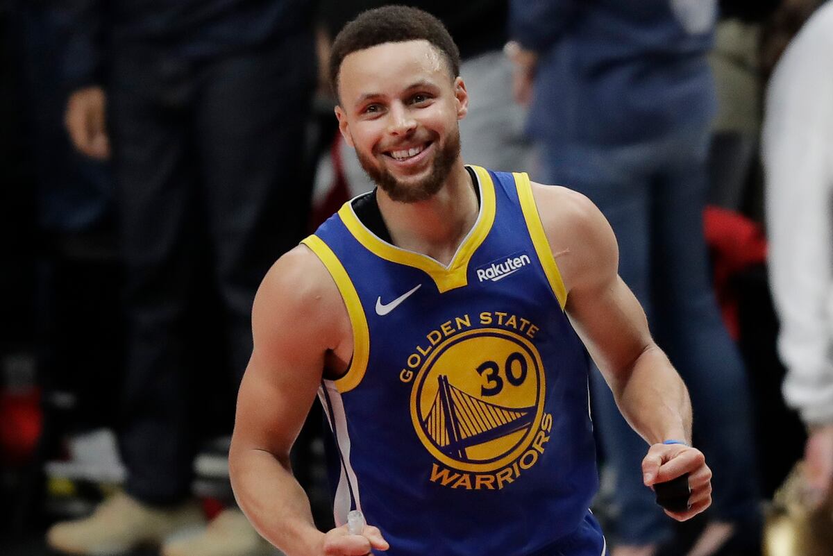 Steph Curry, Draymond Green Buy Warriors Time to Get Whole Before NBA