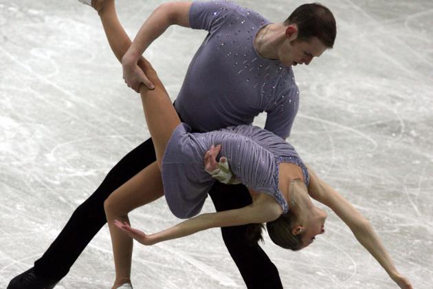 Bridget Namiotka and John Coughlin from the United States perform during ISU Junior Grand Prix of Figure Skating Final 2006/07 in the Bulgarian, capital Sofia, Friday, Dec. 8, 2006. (AP Photo)
