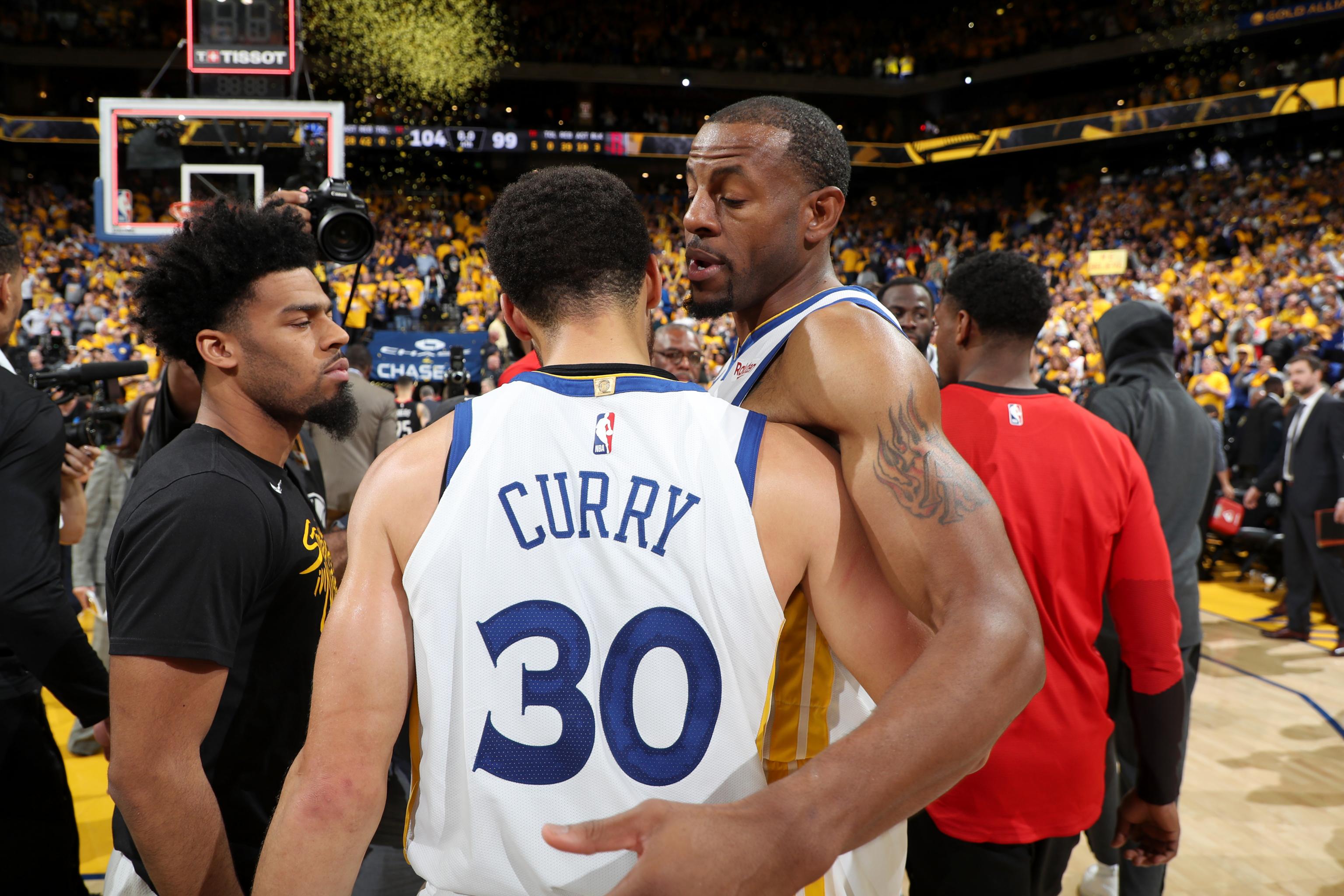 Warriors' Andre Iguodala: Stephen Curry Is 2nd-Best Point Guard in NBA History | Bleacher Report | Latest News, Videos and Highlights