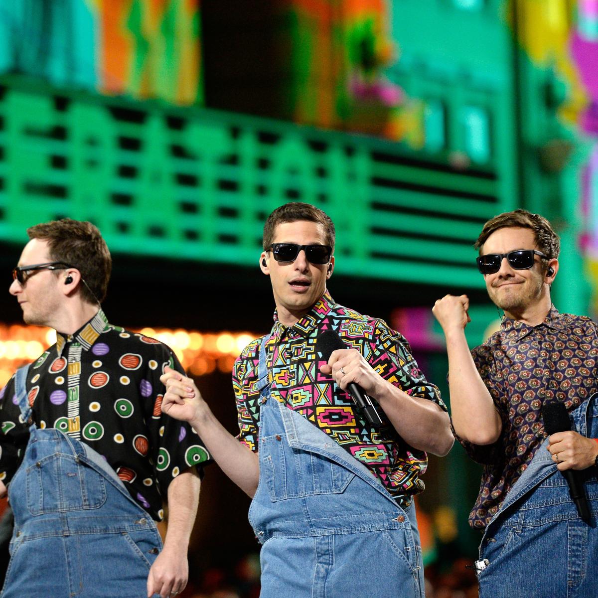 Video Lonely Island S New Netflix Special Focuses On Mark