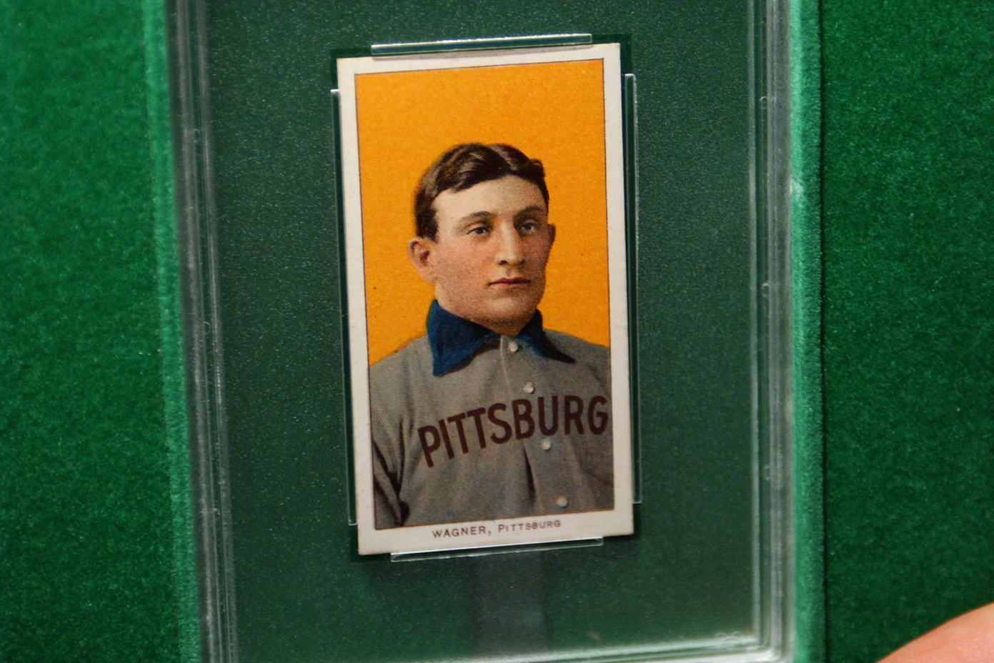 Honus Wagner tobacco baseball card from 1909 sells for $6.6m