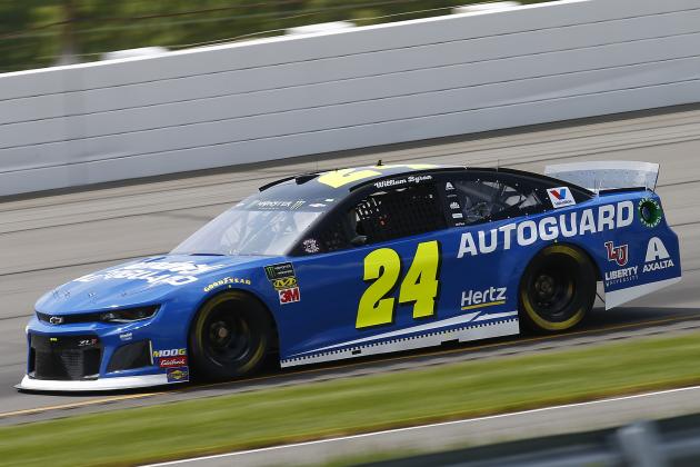 LONG POND, PENNSYLVANIA - MAY 31: William Byron, driver of the #24 Hendrick Autoguard Chevrolet, practices for the Monster Energy NASCAR Cup Series Pocono 400 at Pocono Raceway on May 31, 2019 in Long Pond, Pennsylvania. (Photo by Jonathan Ferrey/Getty Images)