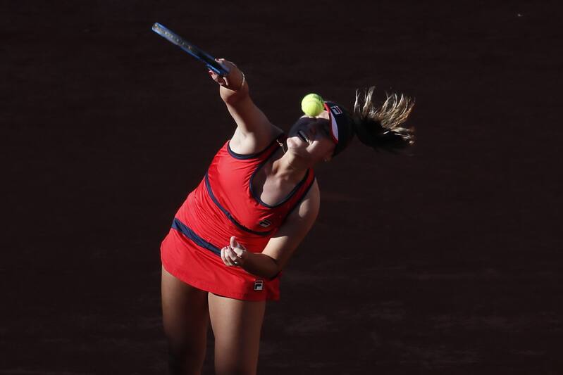 Serena Williams Upset In Straight Sets By Sofia Kenin At 2019 French Open Bleacher Report Latest News Videos And Highlights