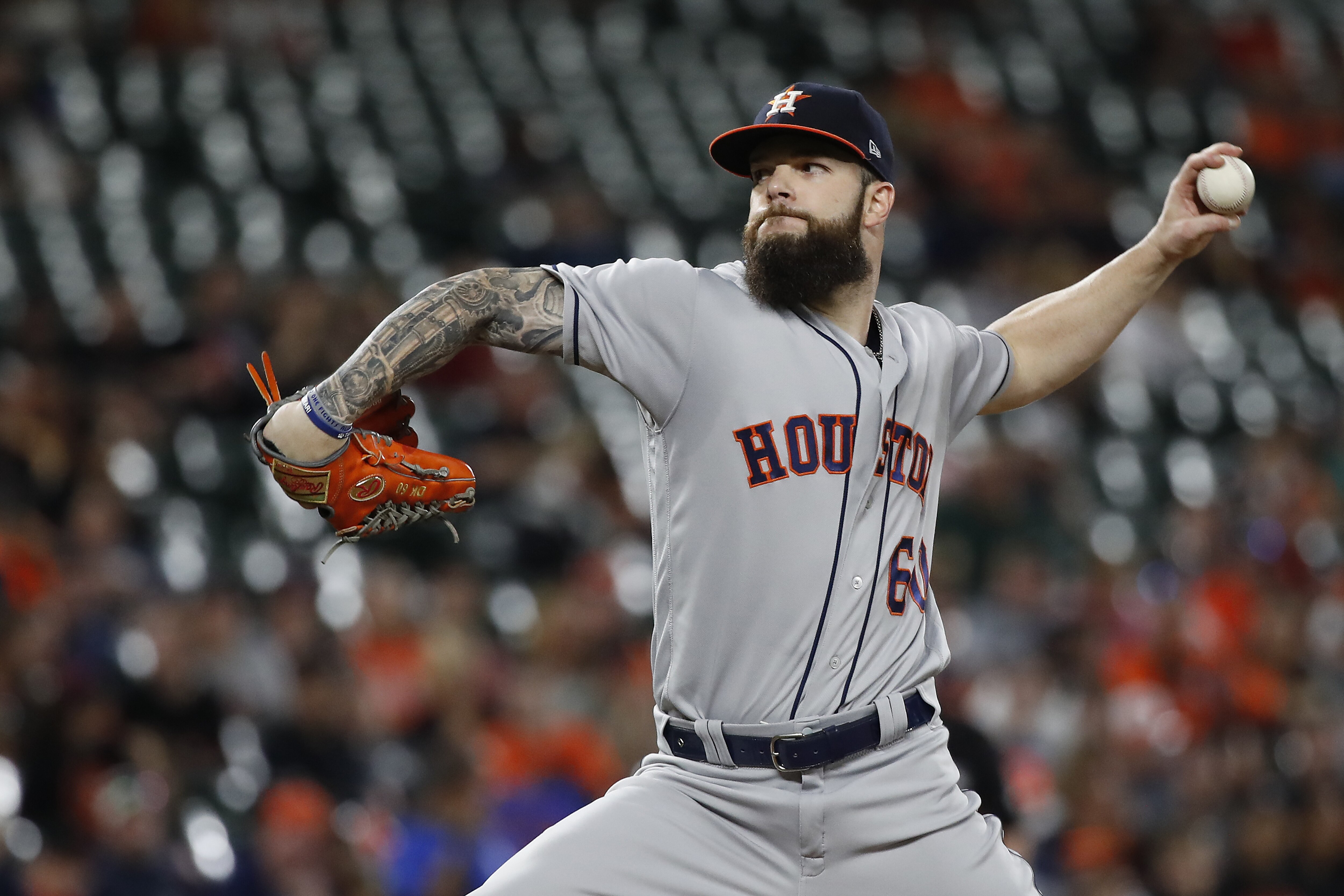 BALTIMORE, MD - SEPTEMBER 29: Starting pitcher Dallas Keuchel #60 of the Houston Astros pitches in the first inning against the Baltimore Orioles during Game Two of a doubleheader  at Oriole Park at Camden Yards on September 29, 2018 in Baltimore, Maryland. (Photo by Patrick McDermott/Getty Images)
