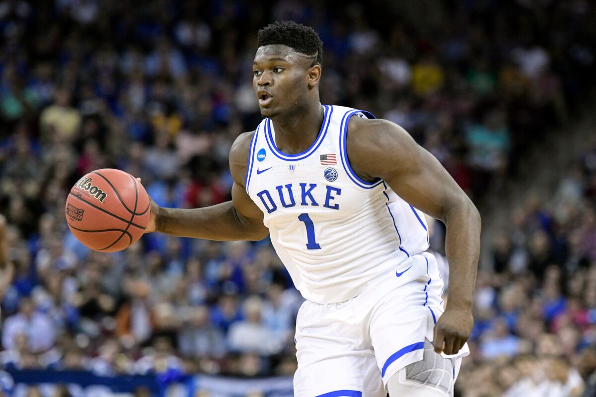Report ExDuke Star Zion Williamson Invited to Join USA Basketball