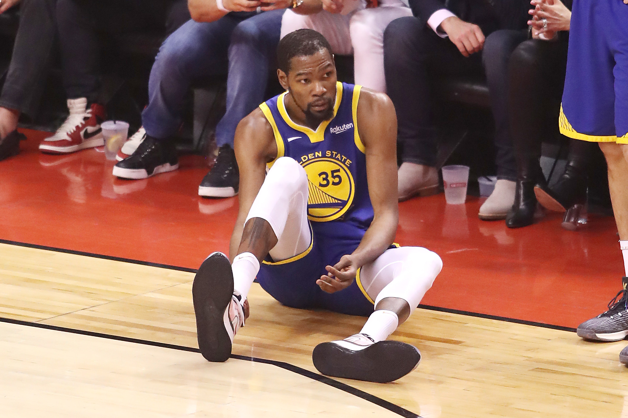 Warriors Clear Kevin Durant to Start Playing Again - The New York Times