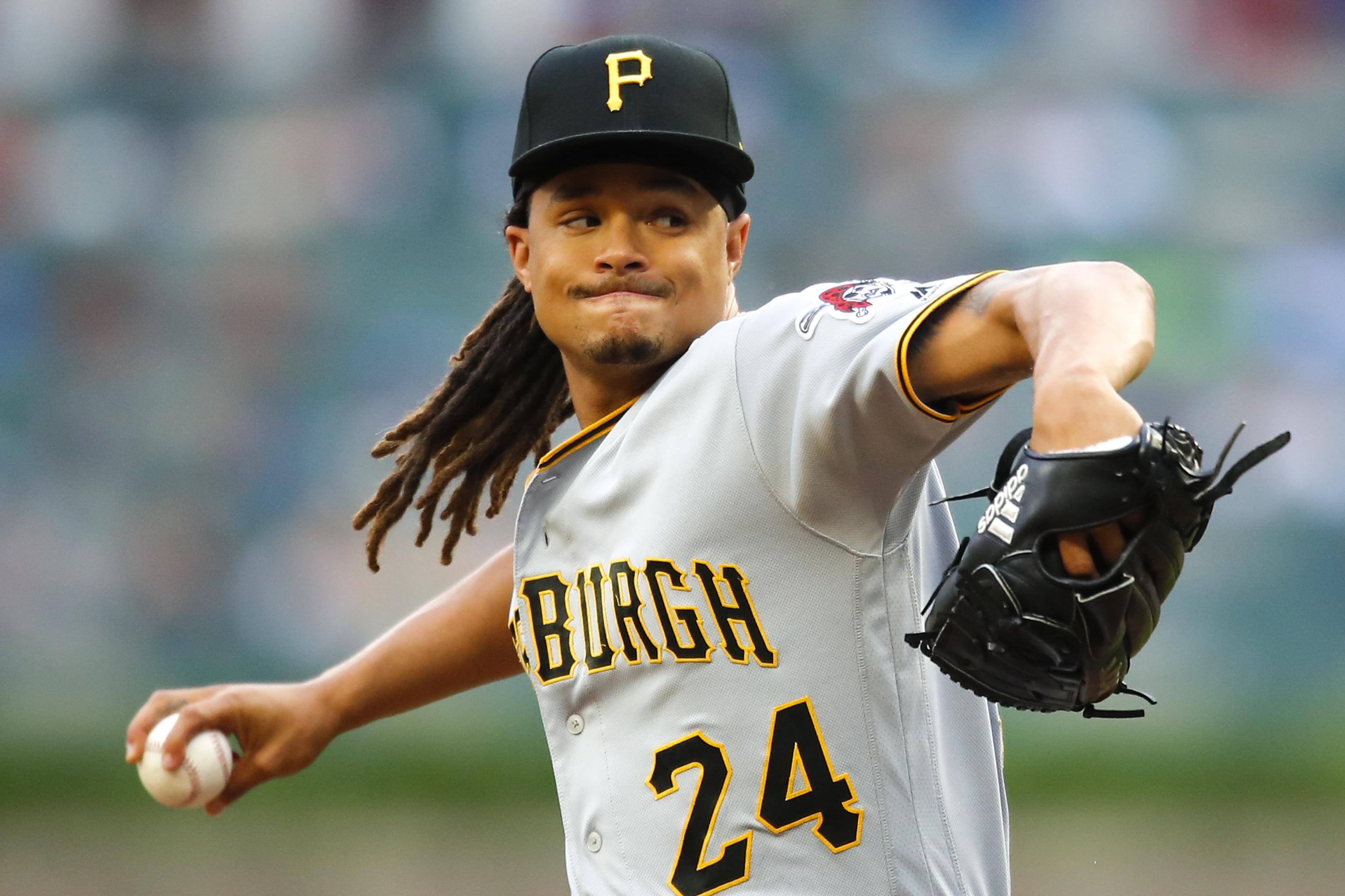 How a Chris Archer pitch ignited a benches-clearing brawl between Reds and  Pirates