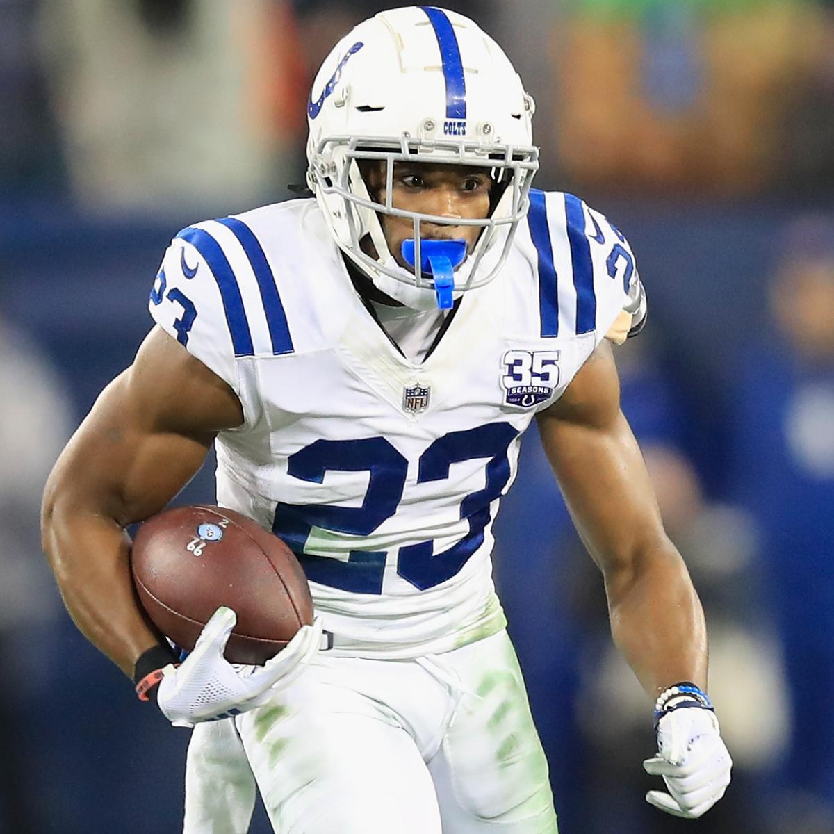 Colts make Kenny Moore highest-paid slot cornerback 