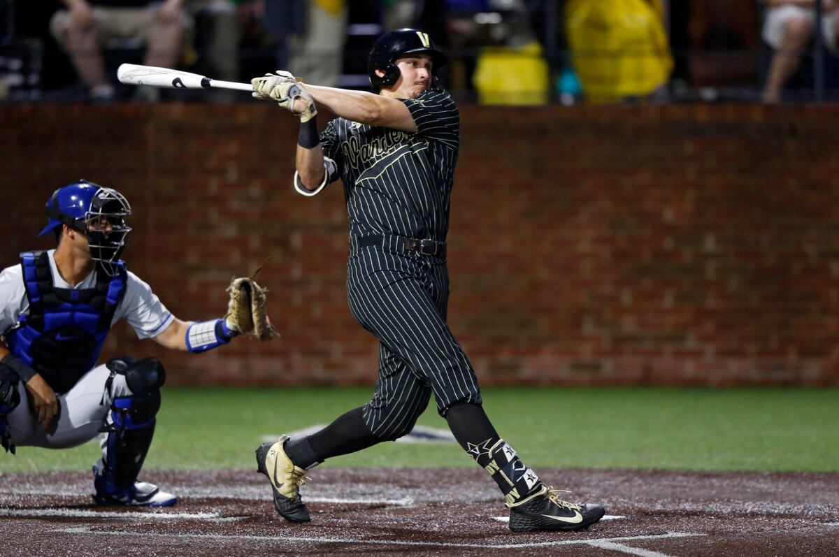 College World Series 2019: Predictions for NCAA Baseball Bracket