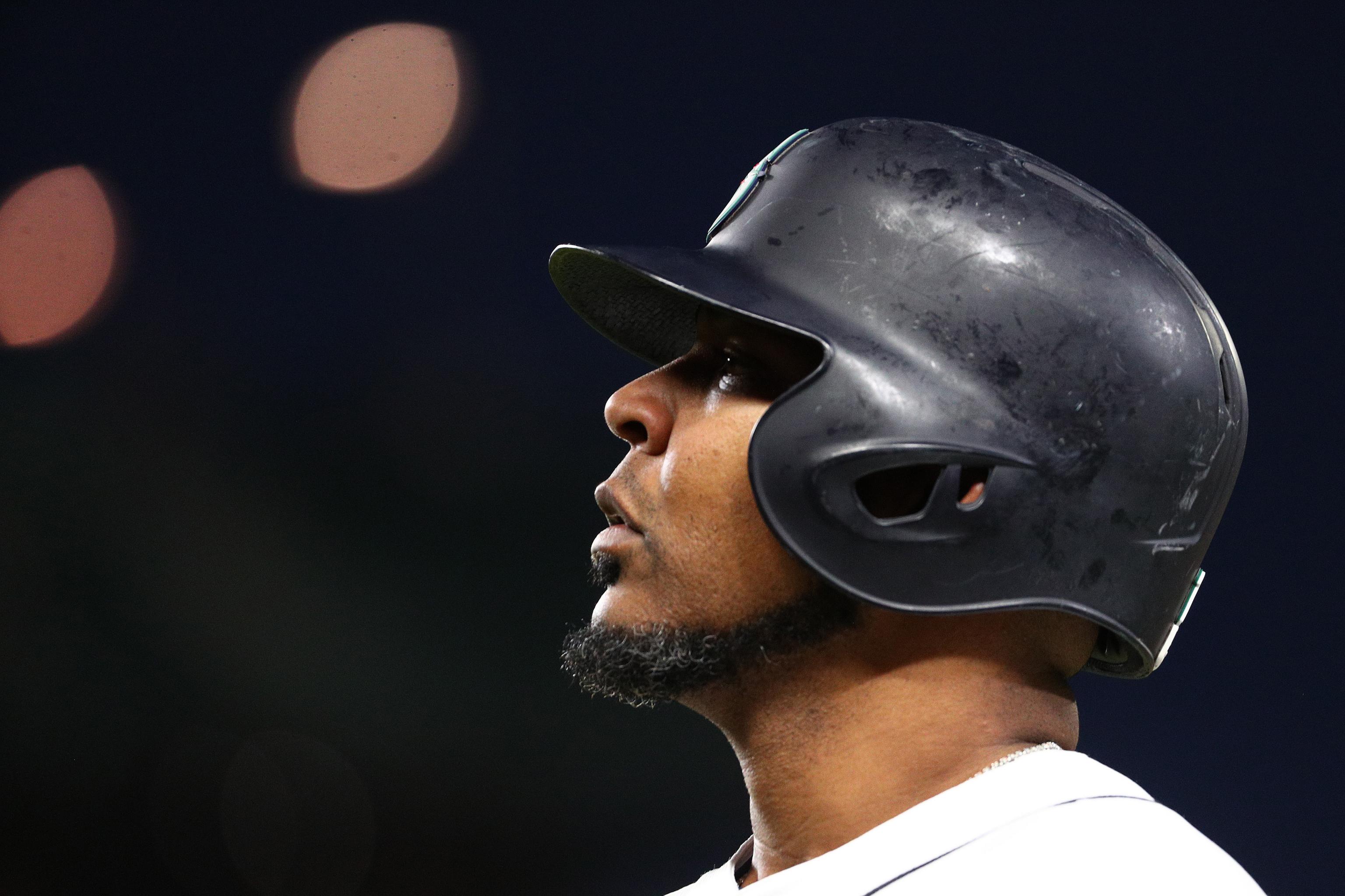 Edwin Encarnacion could be back in Yankees lineup next week, Aaron