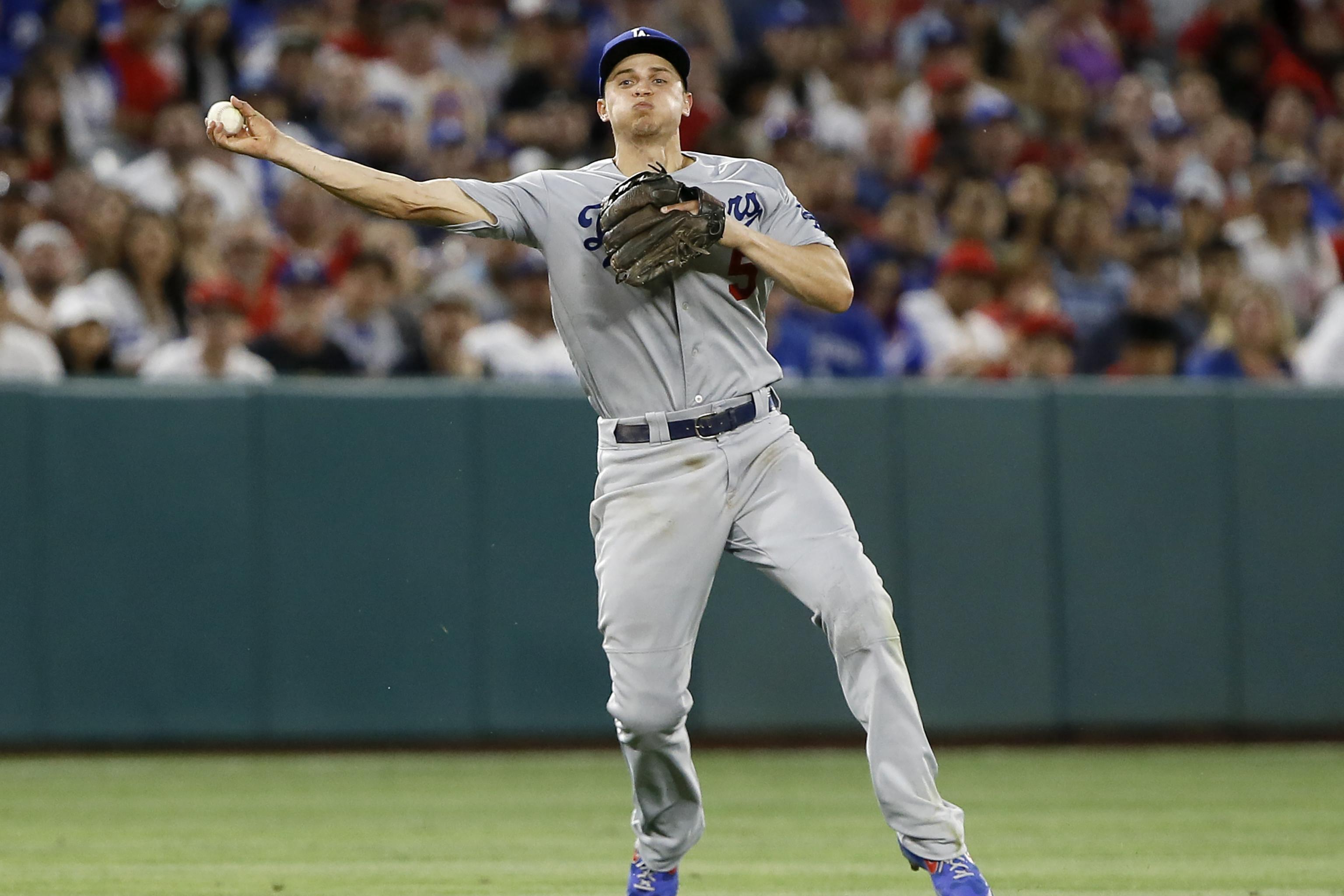 Dodgers News: Corey Seager Removed From Giants Game Due To Lower