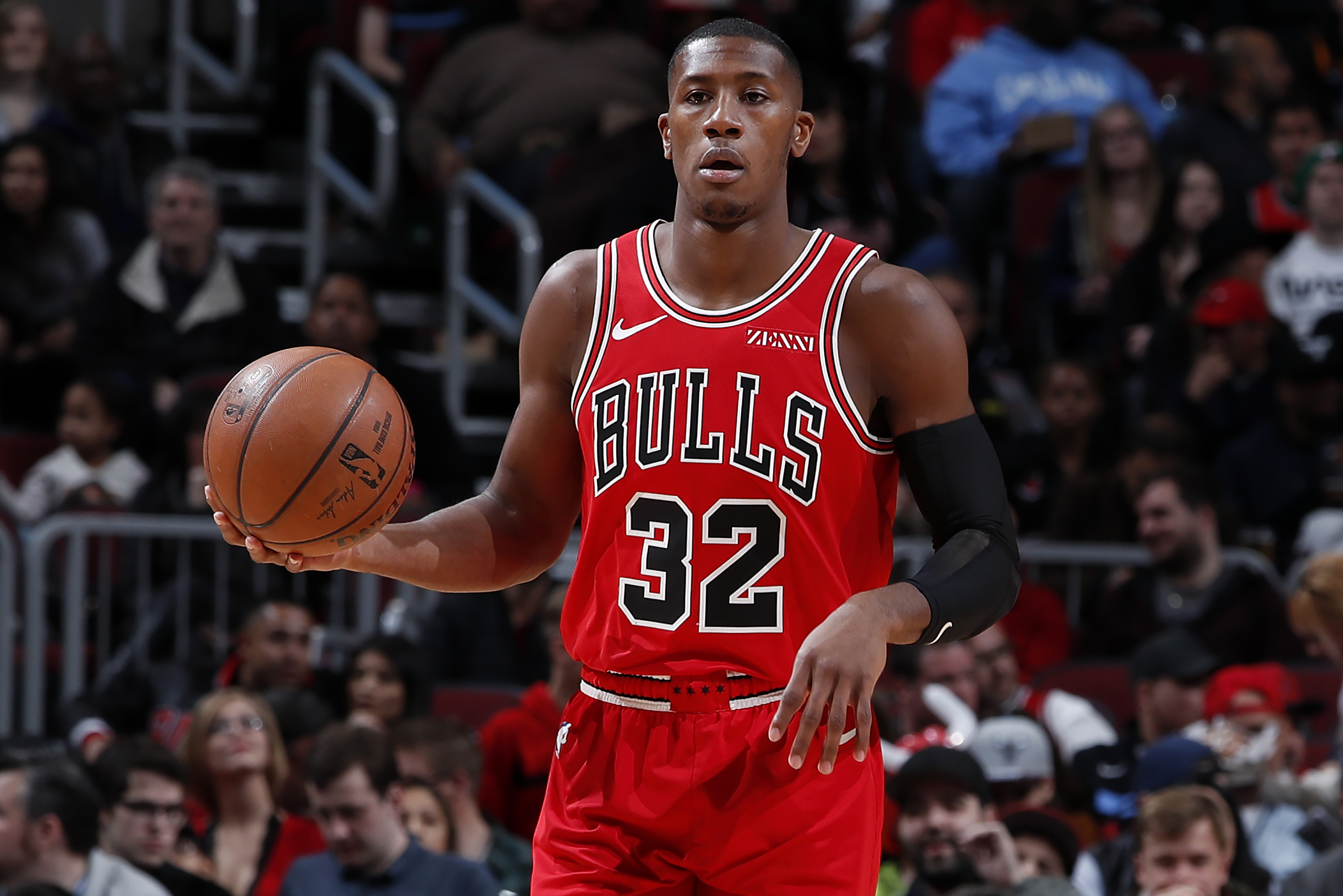COVID-19 throws wrench in Bulls guard Kris Dunn's free agency