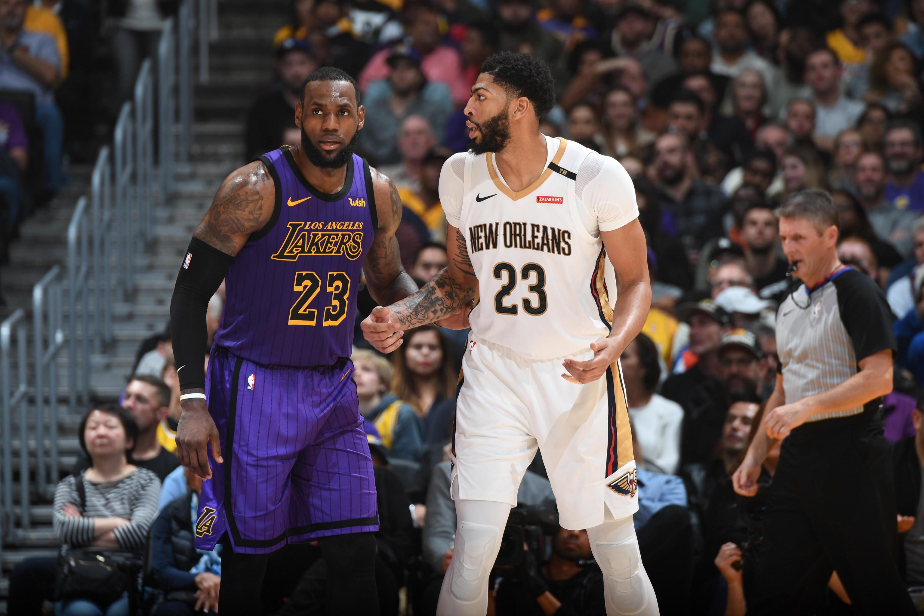 Lakers News Lebron James Suggests He Ll Wear No 6 Jersey In Cryptic Tweet Bleacher Report Latest News Videos And Highlights