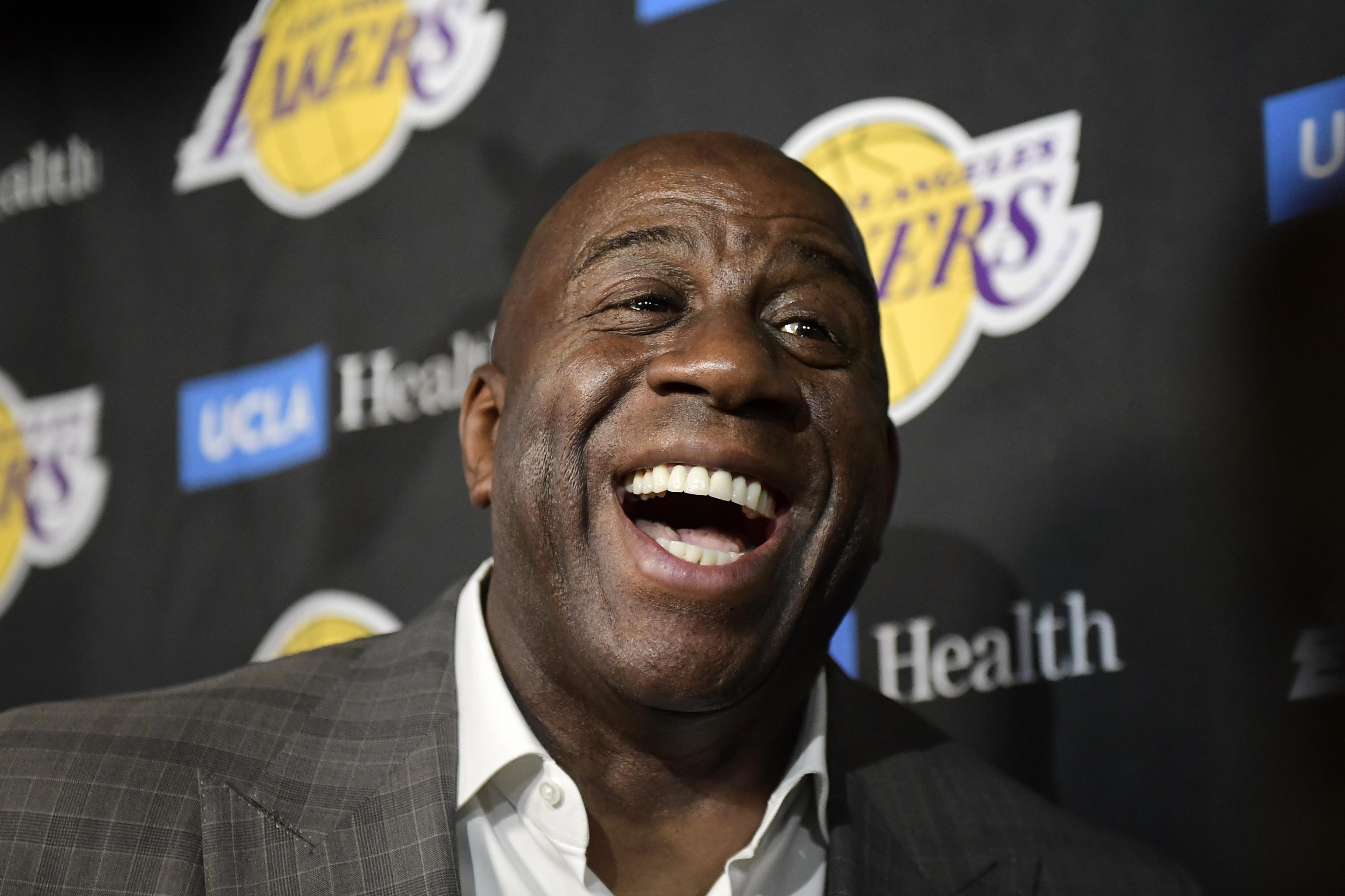 Magic Johnson Spoke To Kawhi Leonard S Uncle Dennis Amid Lakers Rumors Bleacher Report Latest News Videos And Highlights