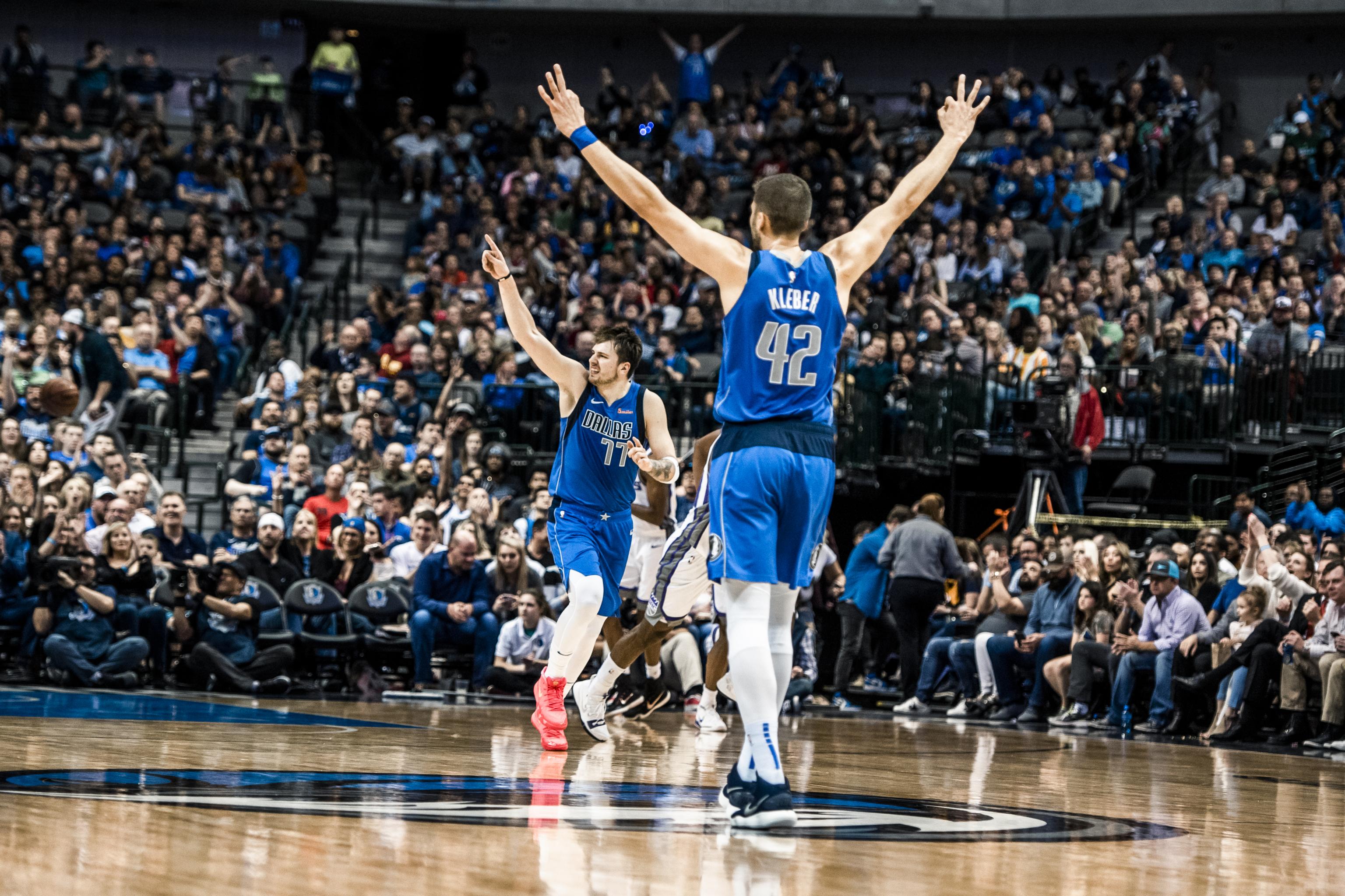 Maxi Kleber signs 4-year contract with Dallas