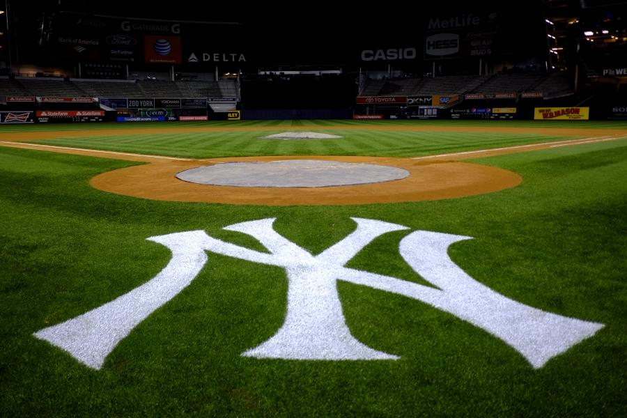 Jasson Domínguez hits first Yankee Stadium homer, collects 3 hits