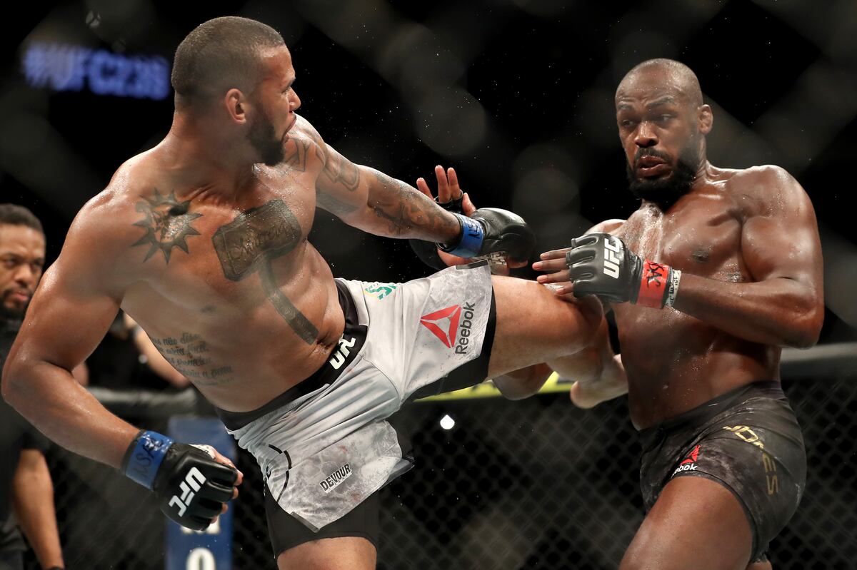 Thiago Santos Suffered ACL, MCL, PCL and Meniscus Injuries in Loss to Jon Jones | Bleacher ...