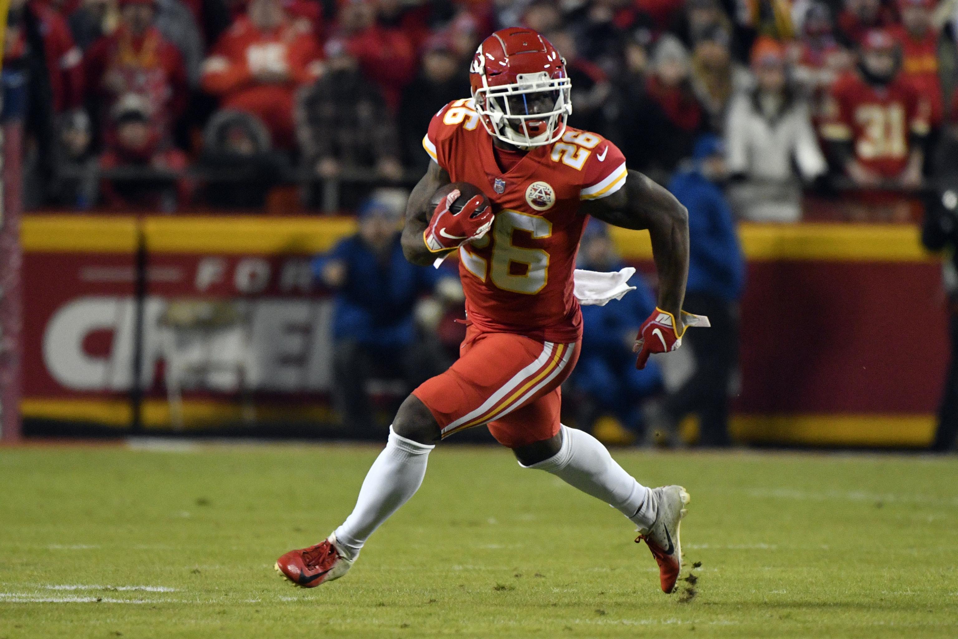 Darwin Thompson inactive, LeSean McCoy active for Chiefs vs. Chargers