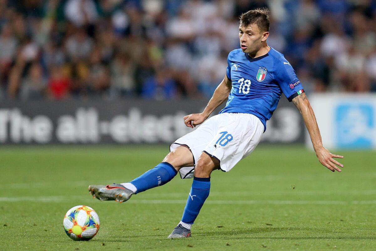 Nicolo Barella Signs 5-Year Inter Milan Contract After ...