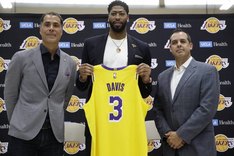 Lakers News: Anthony Davis Says He Prefers to Play Power Forward ...