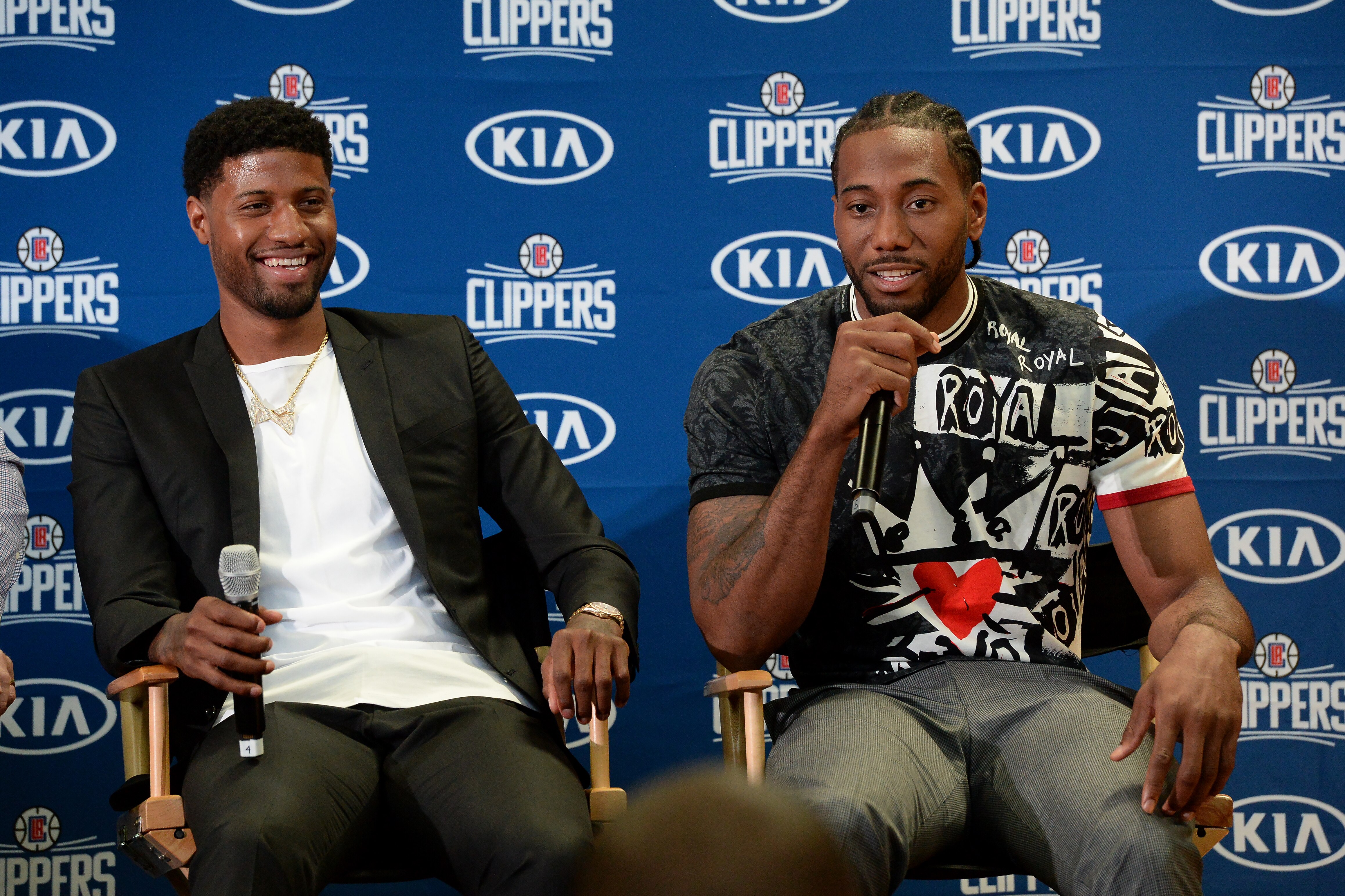 kawhi leonard casual