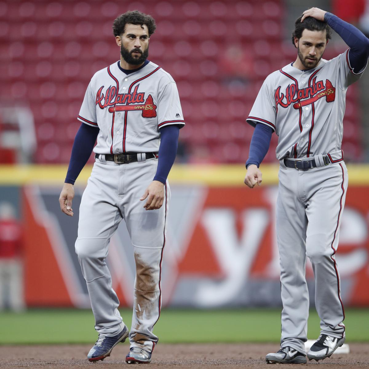 Braves' Nick Markakis will have his wrist looked at Saturday after being  hit by a pitch 