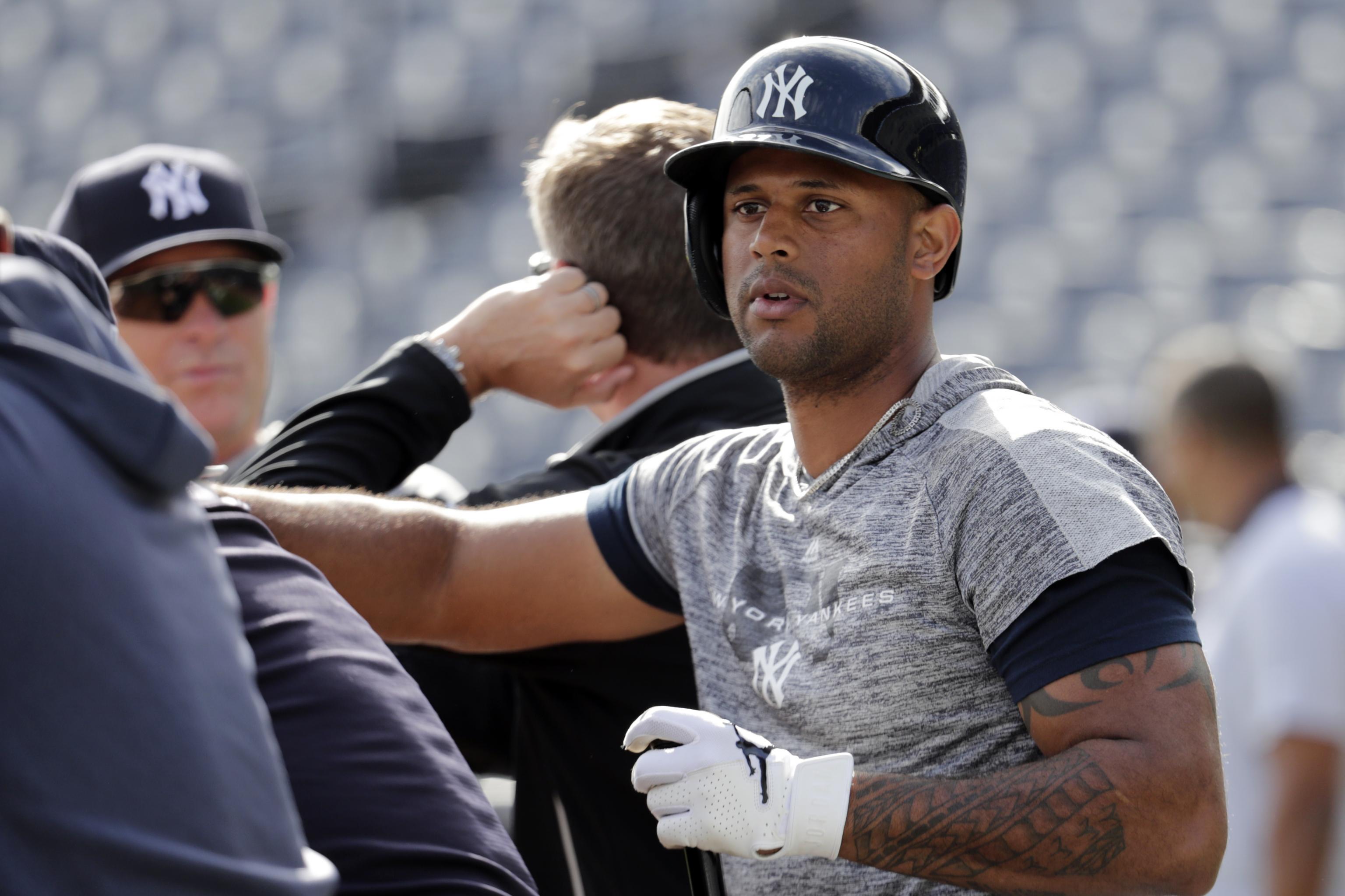 Yankees' Aaron Hicks' Recovery Timeline Revealed After Surgery for Elbow  Injury, News, Scores, Highlights, Stats, and Rumors