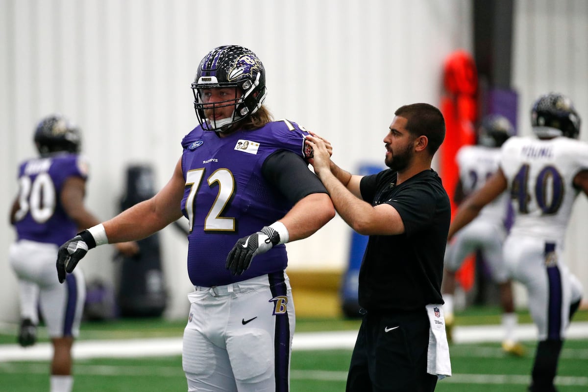Report Alex Lewis Traded to Jets from Ravens for 2020 7thRound Draft