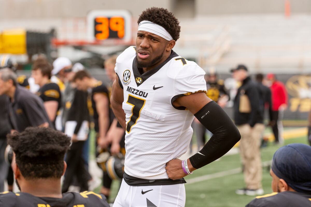 clemson hc dabo swinney says kelly bryant won t receive 2018 19 title clemson hc dabo swinney says kelly bryant won t receive 2018 19 title