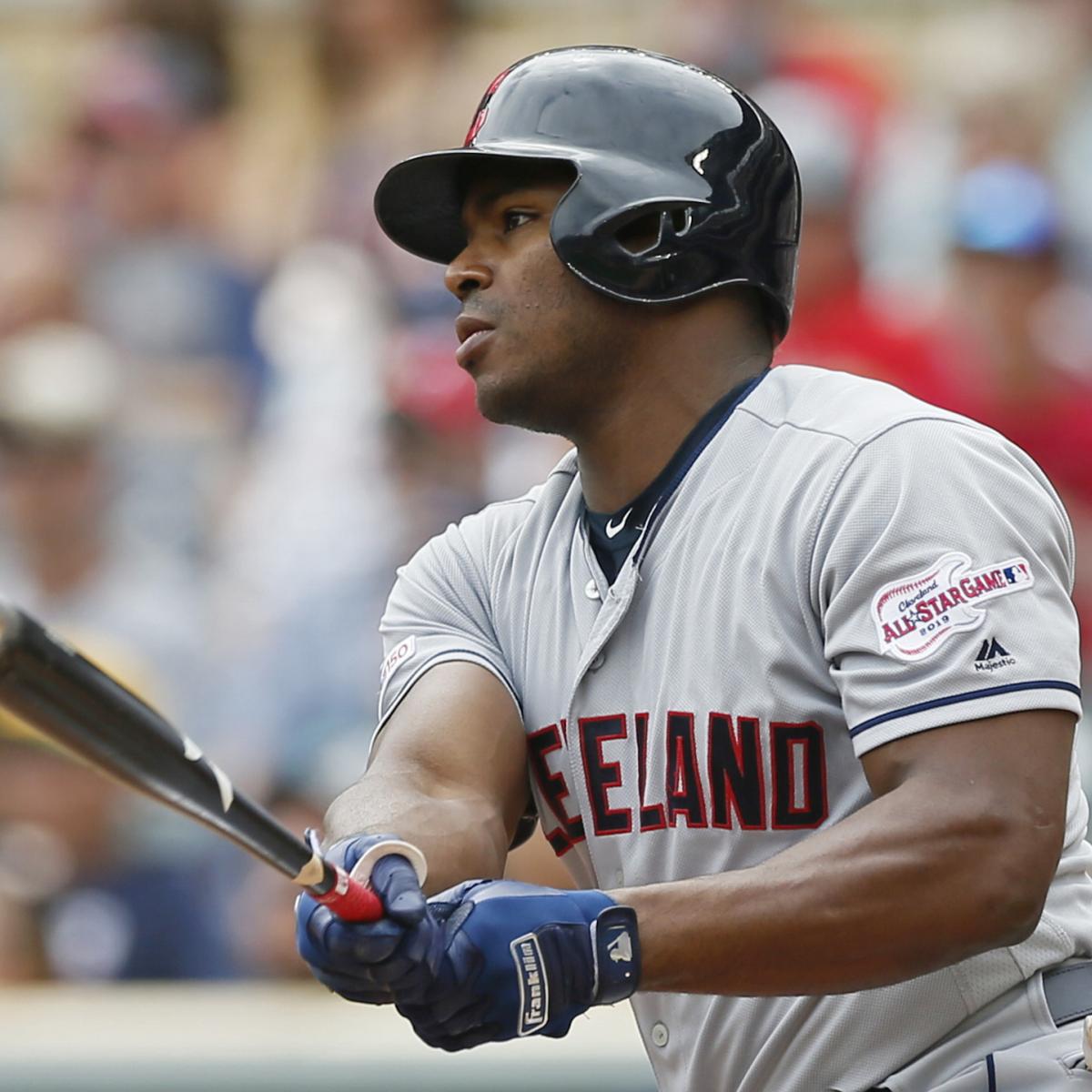 Cleveland Indians' outfielder Yasiel Puig just became an American citizen