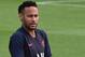 TOPSHOT - Paris Saint-Germain's Brazilian forward Neymar holds his right wrist as he attends a training session for the French L1 football club Paris Saint-Germain in Saint-Germain-en-Laye, near Paris, on August 10, 2019. (Photo by Dominique FAGET / AFP) (Photo credit should read DOMINIQUE FAGET/AFP/Getty Images)