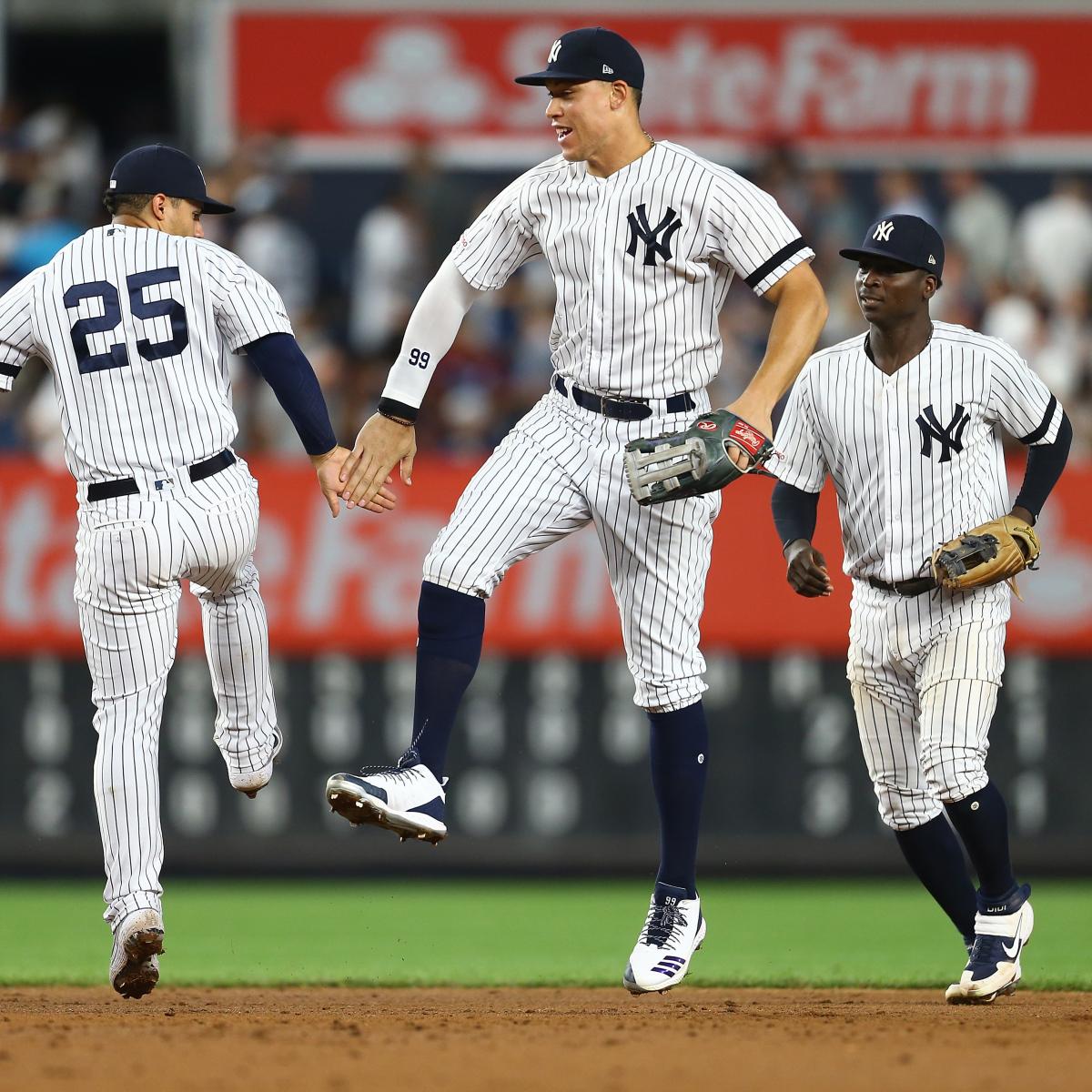838 New York Yankees Uniform Stock Photos, High-Res Pictures, and Images -  Getty Images