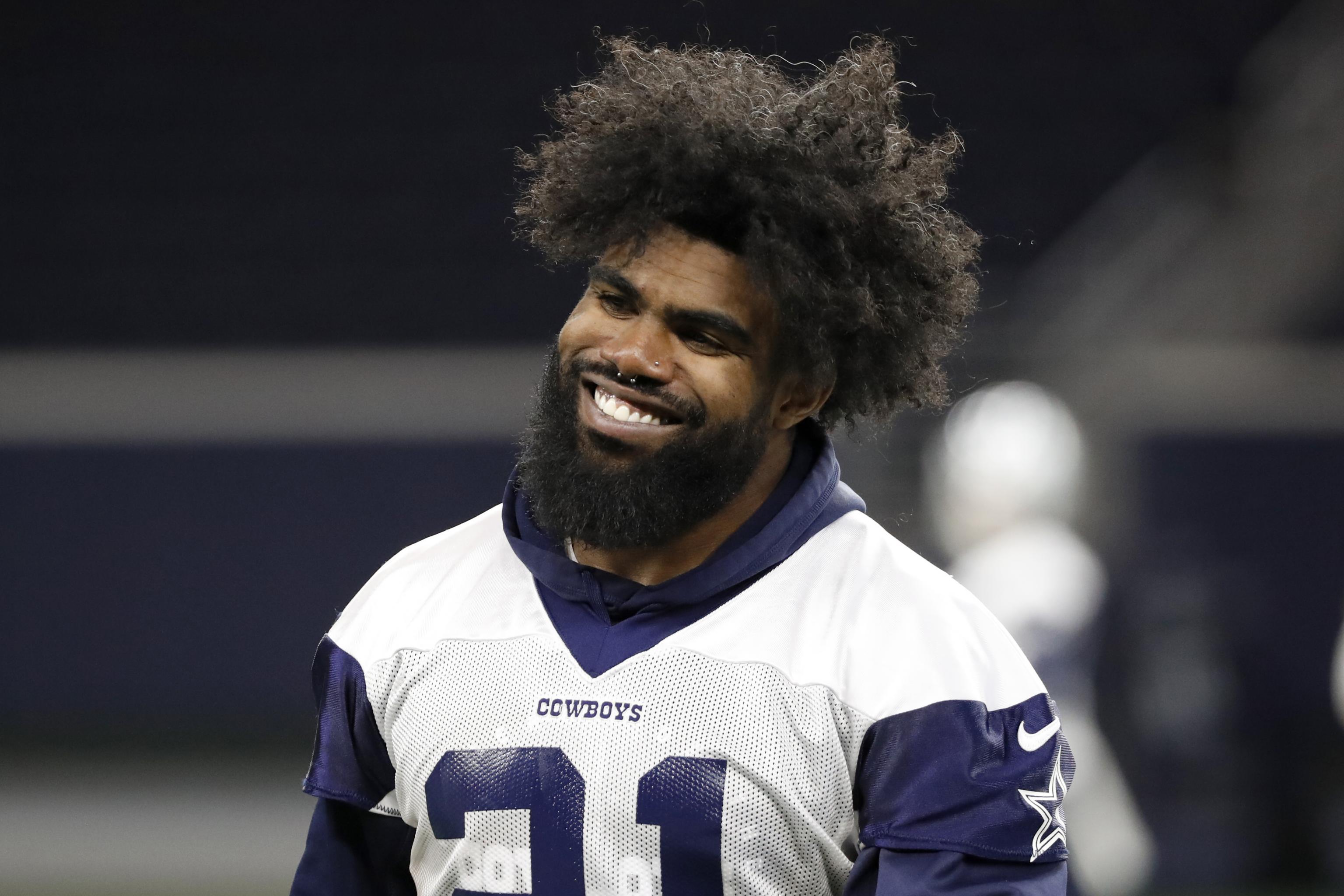 Hey guys, is this an actual Cowboys Jersey from Zeke? I can not find any  information on this jersey series so i am a little bit confused, is this a  fake? Thank