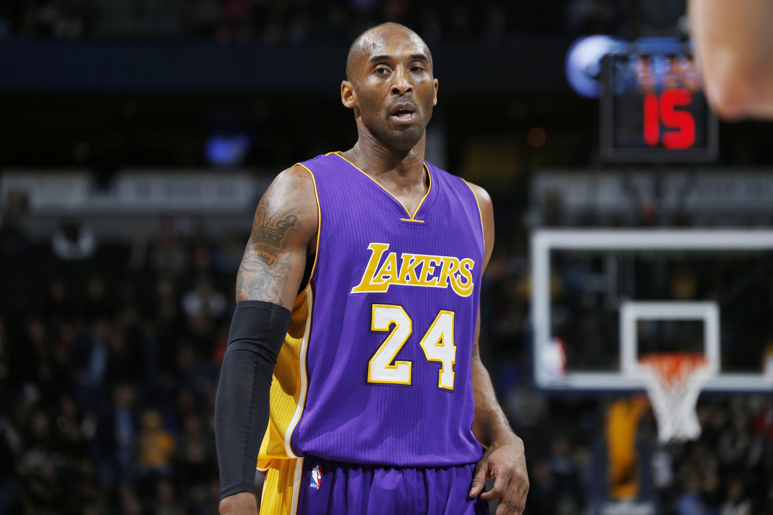 Lakers' Kobe Bryant completes three workouts in second day of