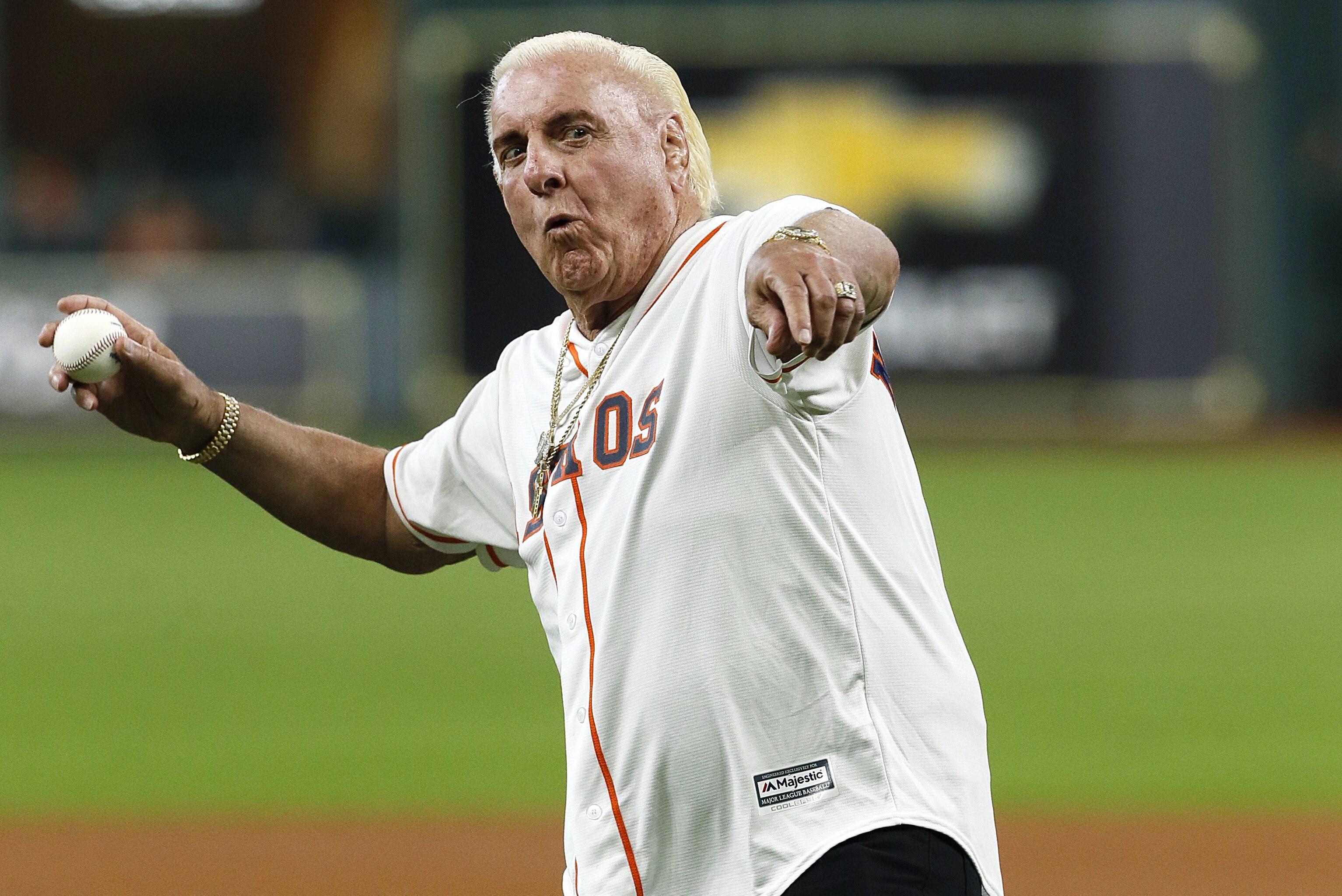 picture Ric Flair Wheelin Dealin Video wwe hall of famer ric flair throws out