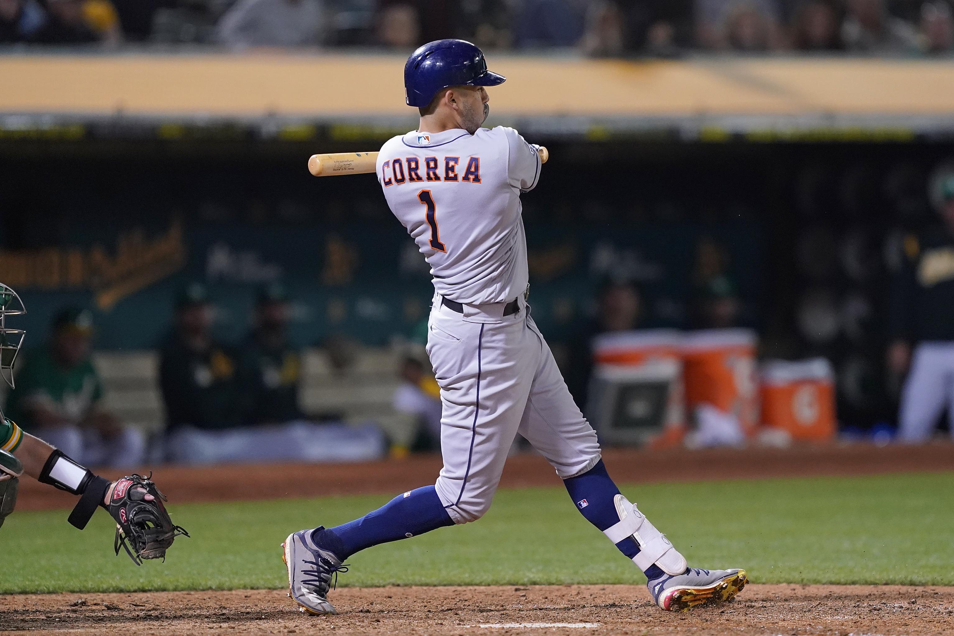 August 10, 2018: Houston Astros shortstop Carlos Correa (1) during