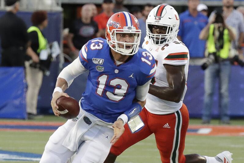 Feleipe Franks No 8 Florida Hang On To Beat Miami In Week 1 Rivalry Game Bleacher Report Latest News Videos And Highlights