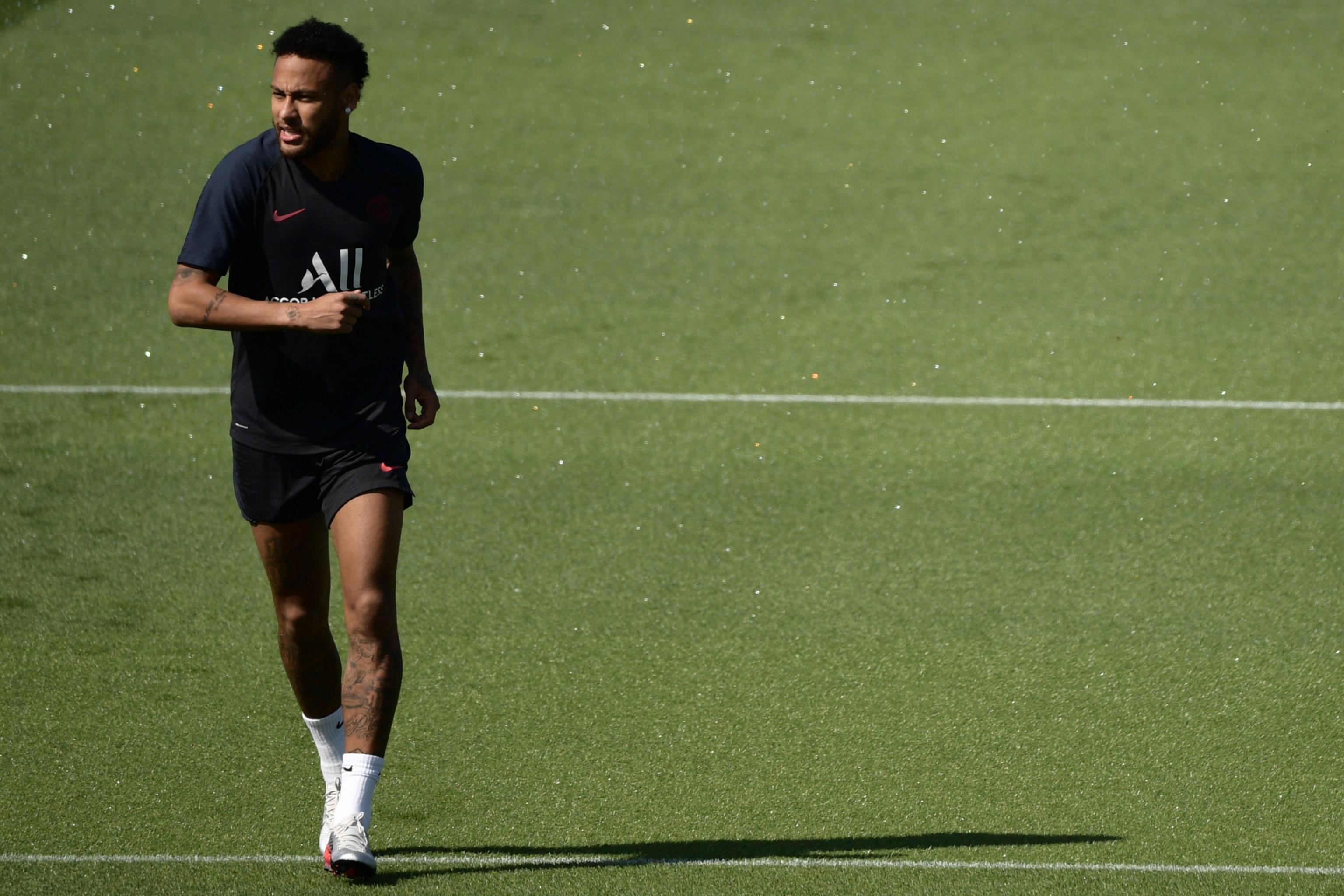 Van Der Wiel will leave PSG. Inter stands readyVan Der Wiel kommer lämna PSG.  Inter står redo